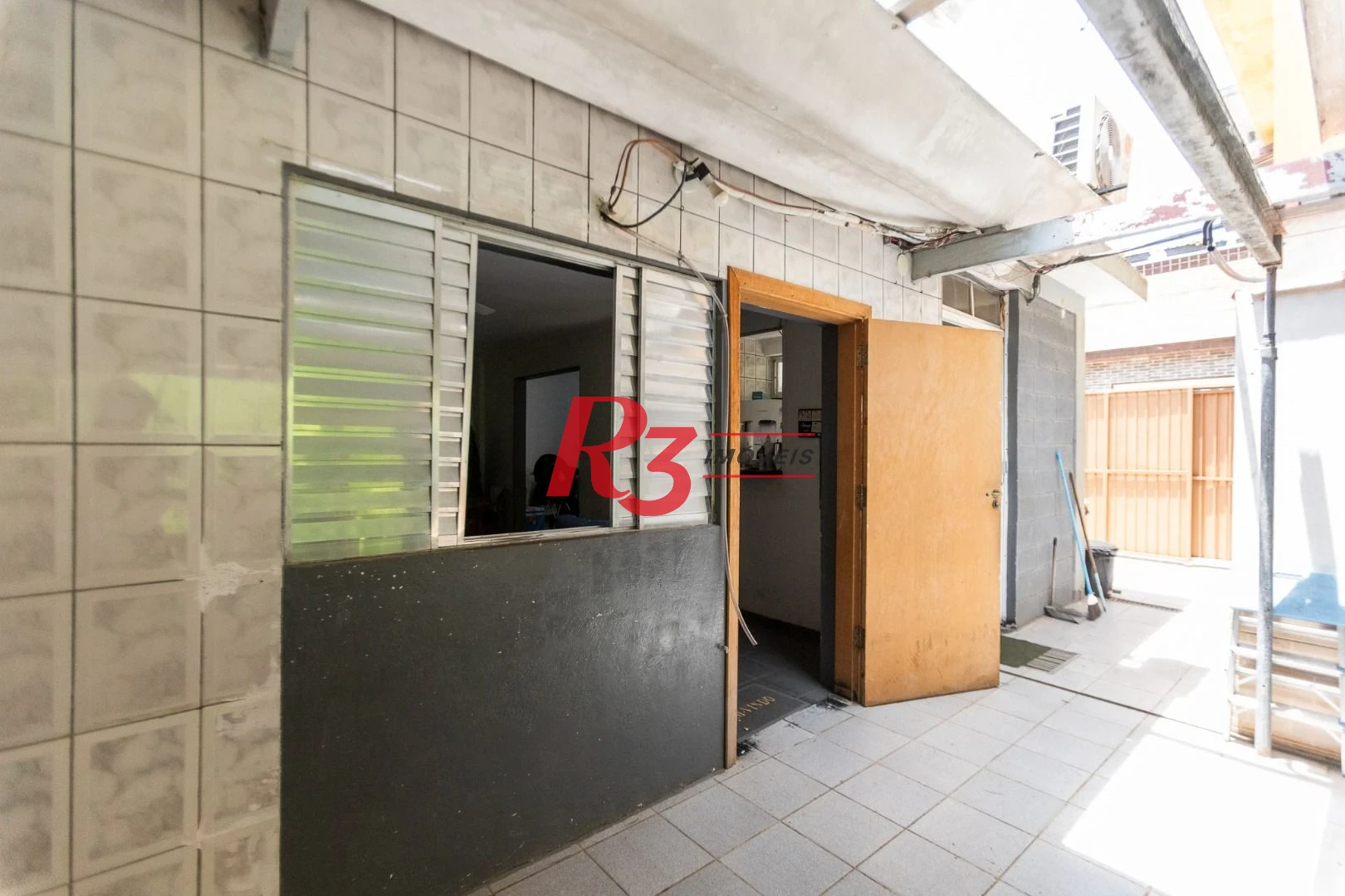 Terreno à venda, 510 m² por R$ 2.650.000,00 - Macuco - Santos/SP