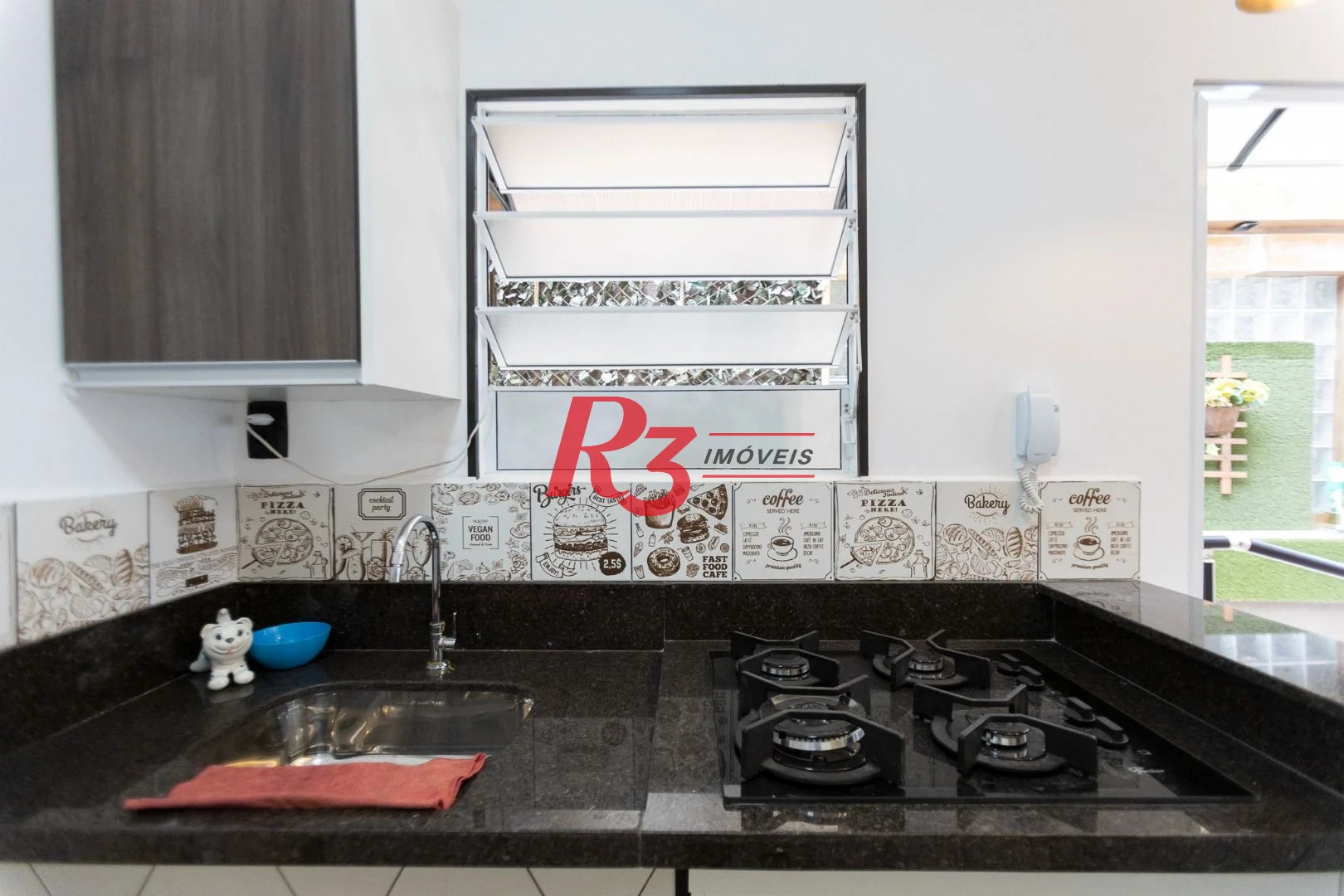 Terreno à venda, 510 m² por R$ 2.650.000,00 - Macuco - Santos/SP