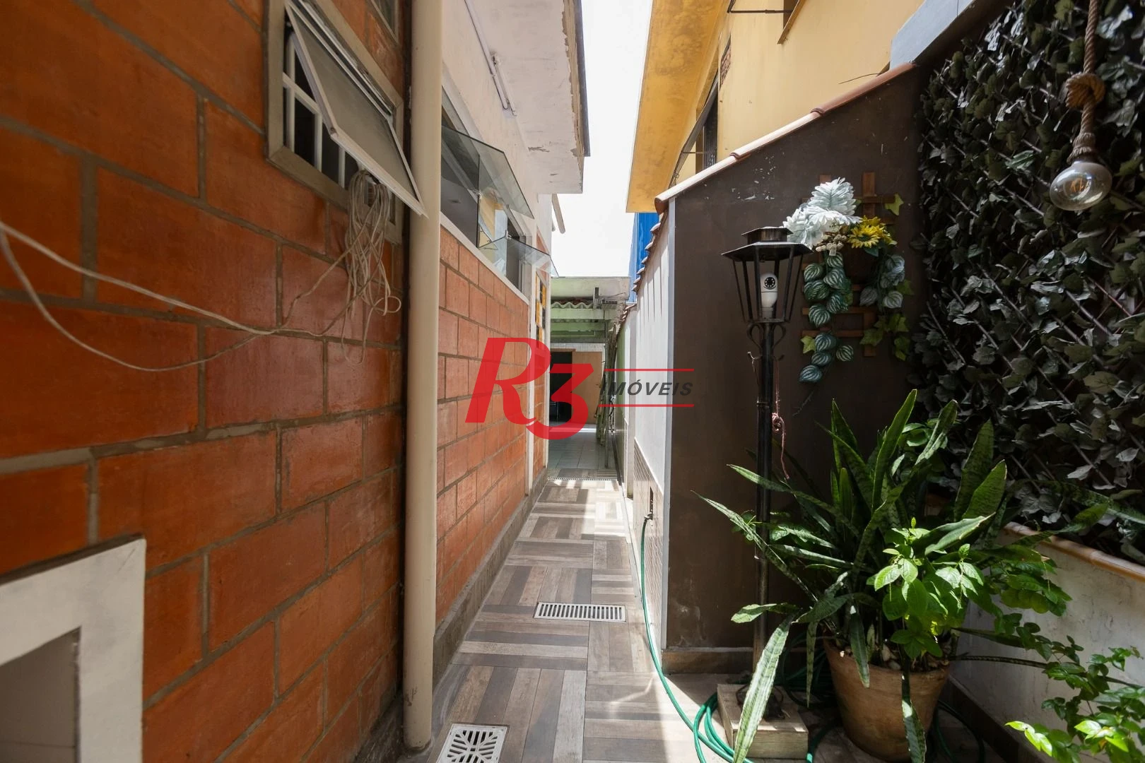 Terreno à venda, 510 m² por R$ 2.650.000,00 - Macuco - Santos/SP