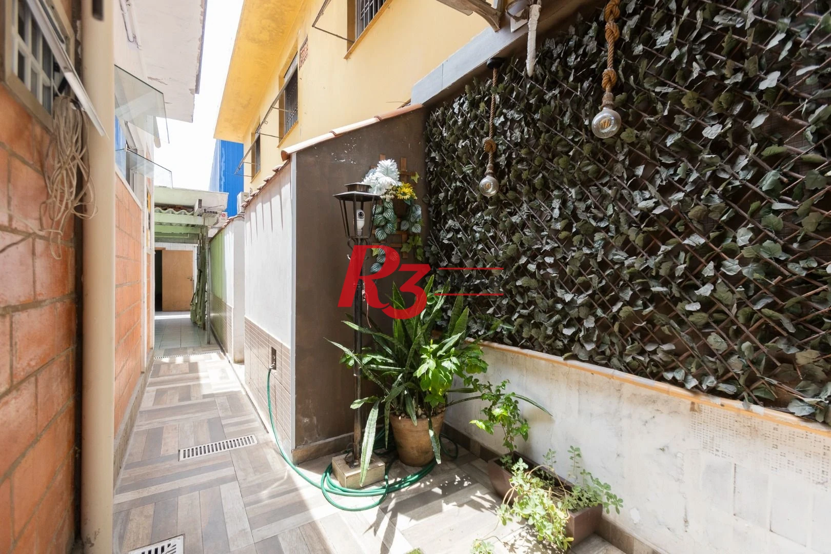 Terreno à venda, 510 m² por R$ 2.650.000,00 - Macuco - Santos/SP