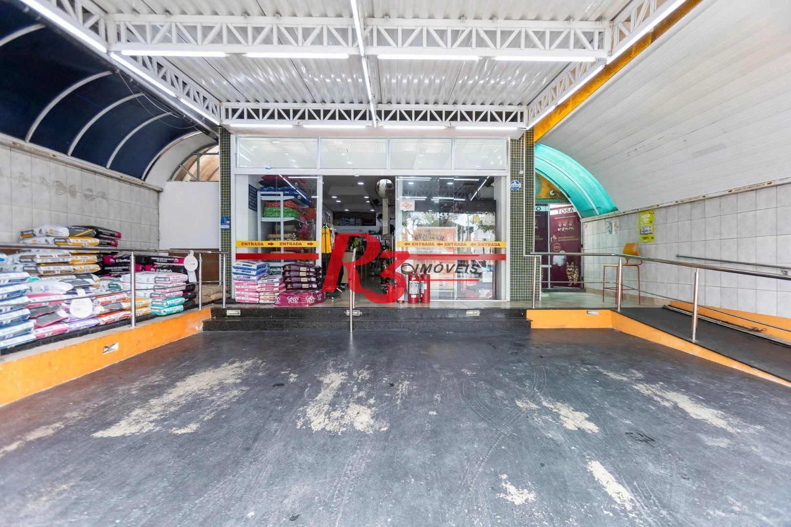 Loja à venda, 290 m² por R$ 2.000.000,00 - Macuco - Santos/SP