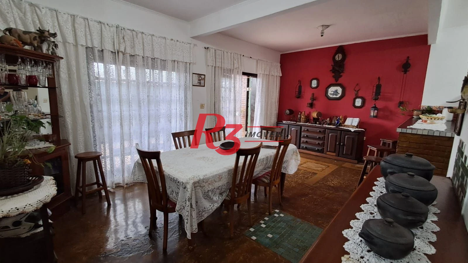 Sobrado com 4 dormitórios à venda, 268 m² por R$ 1.200.000,00 - Solemar - Praia Grande/SP