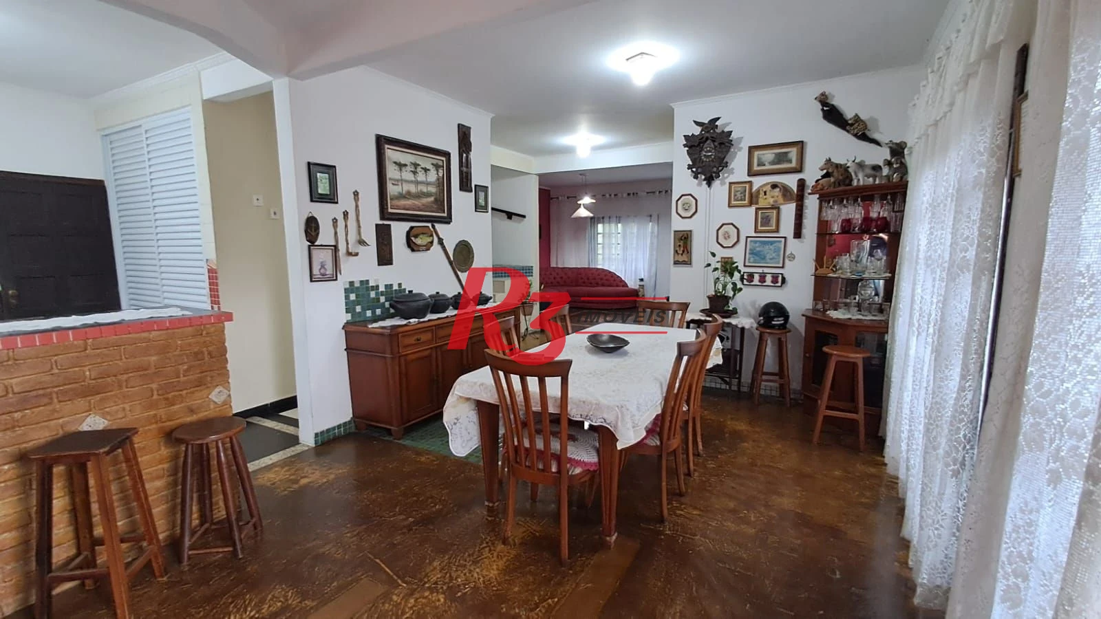 Sobrado com 4 dormitórios à venda, 268 m² por R$ 1.200.000,00 - Solemar - Praia Grande/SP