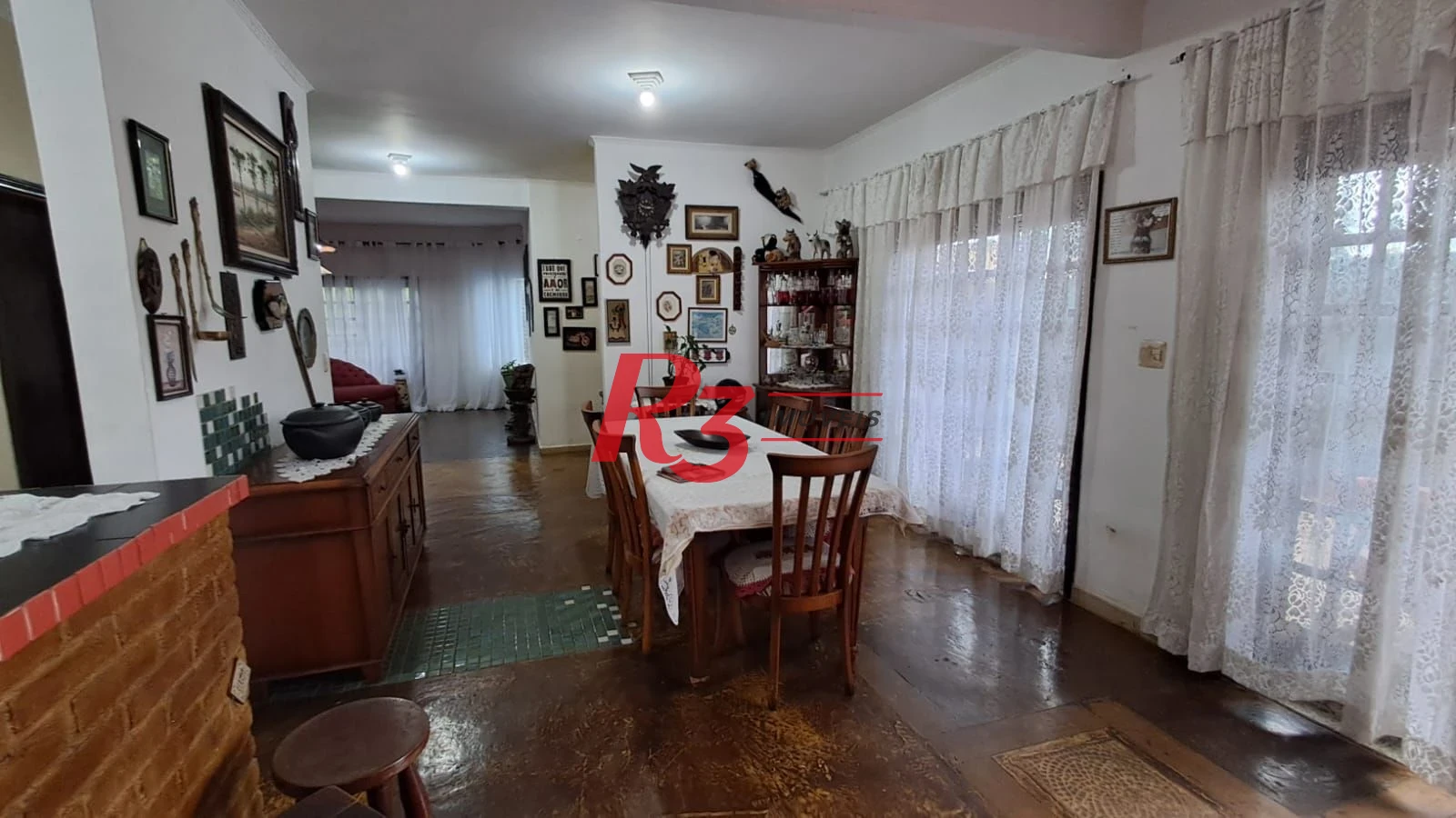 Sobrado com 4 dormitórios à venda, 268 m² por R$ 1.200.000,00 - Solemar - Praia Grande/SP