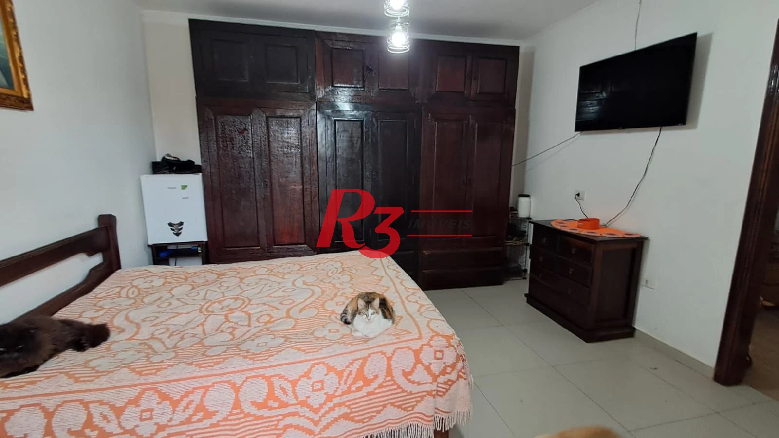 Sobrado com 4 dormitórios à venda, 268 m² por R$ 1.200.000,00 - Solemar - Praia Grande/SP