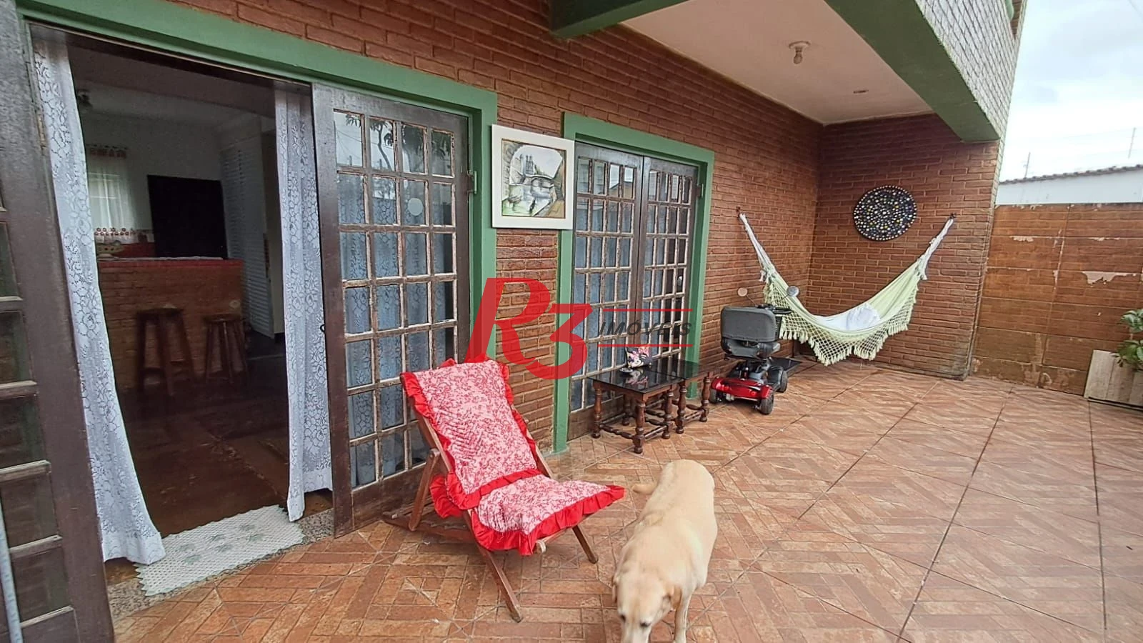 Sobrado com 4 dormitórios à venda, 268 m² por R$ 1.200.000,00 - Solemar - Praia Grande/SP