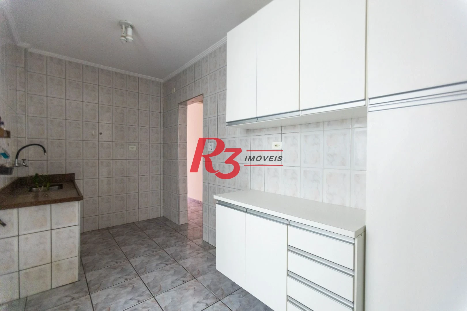 Apartamento com 2 dormitórios à venda, 68 m² por R$ 500.000,00 - Aparecida - Santos/SP