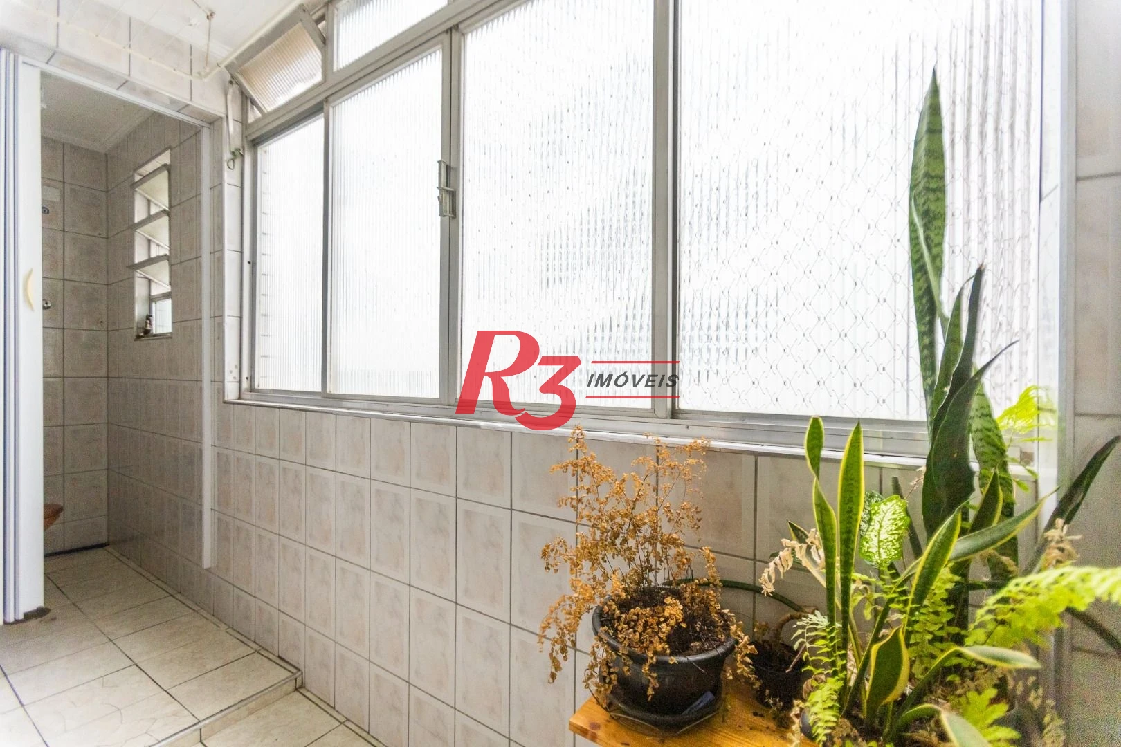 Apartamento com 2 dormitórios à venda, 68 m² por R$ 500.000,00 - Aparecida - Santos/SP
