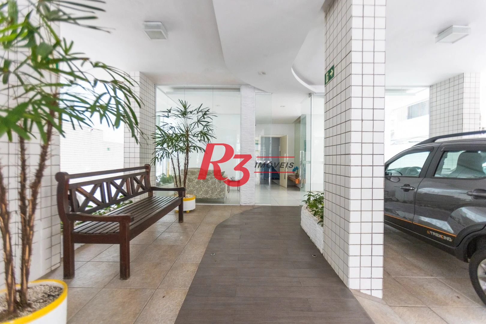 Apartamento com 2 dormitórios à venda, 68 m² por R$ 500.000,00 - Aparecida - Santos/SP