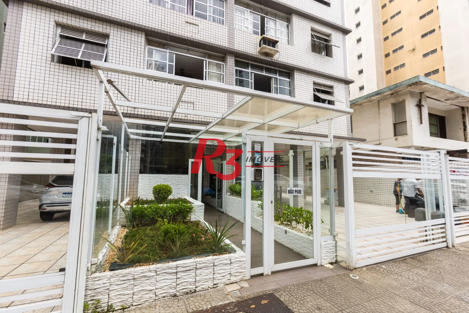 Apartamento com 2 dormitórios à venda, 68 m² por R$ 500.000,00 - Aparecida - Santos/SP