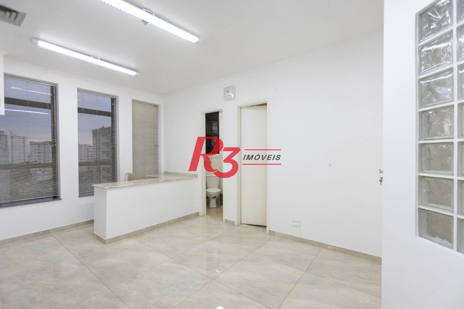 Sala, 39 m² - venda por R$ 360.000,00 ou aluguel por R$ 3.500,00/mês - Embaré - Santos/SP