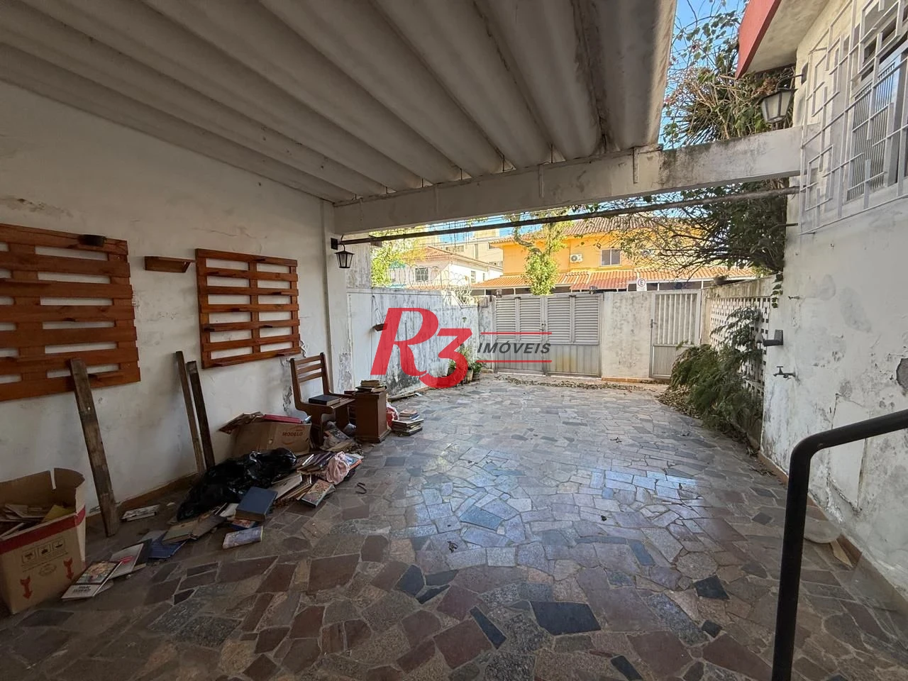 Sobrado com 3 dormitórios para alugar, 164 m² por R$ 8.000,00/mês - Embaré - Santos/SP