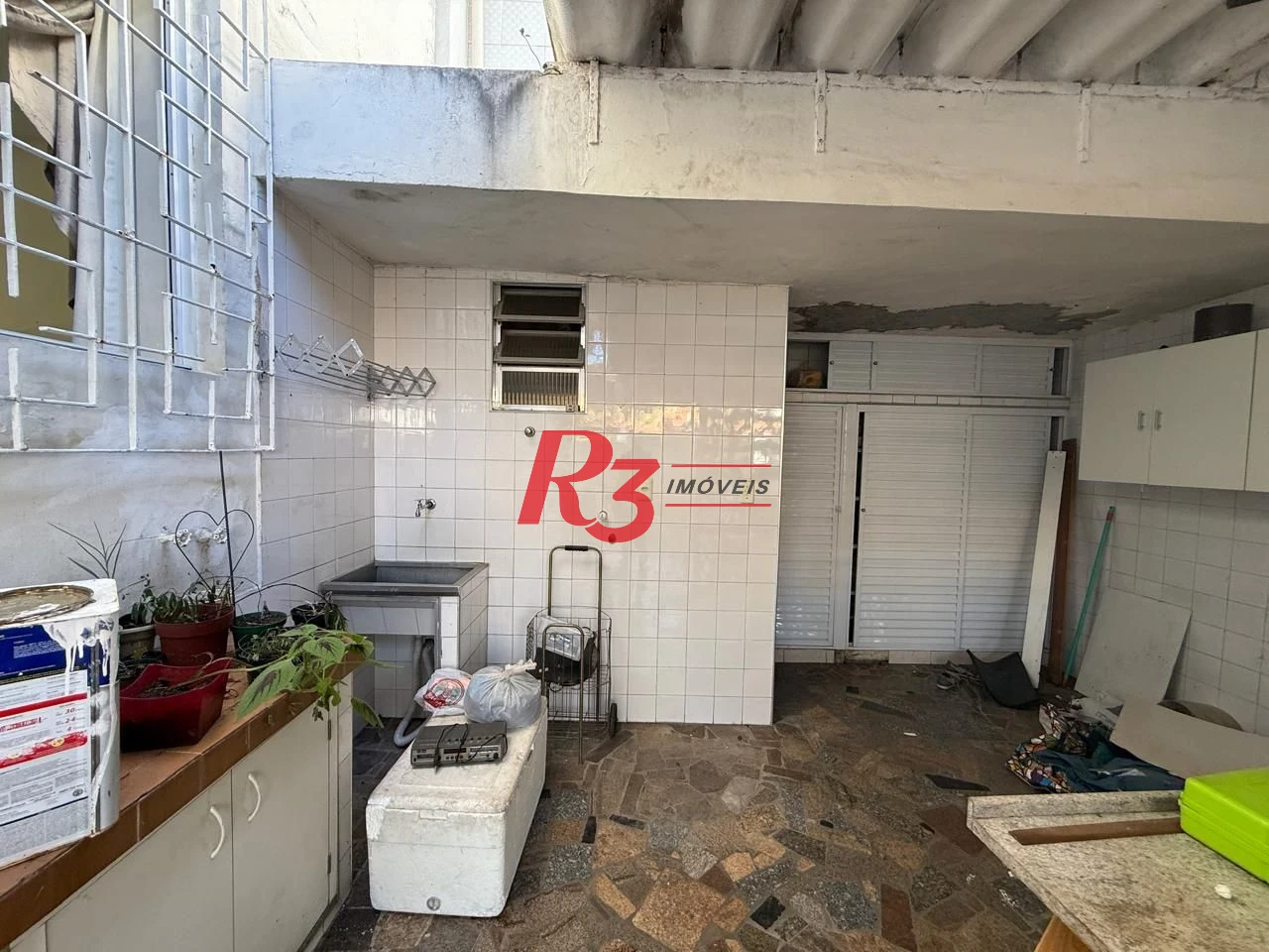 Sobrado com 3 dormitórios para alugar, 164 m² por R$ 8.000,00/mês - Embaré - Santos/SP