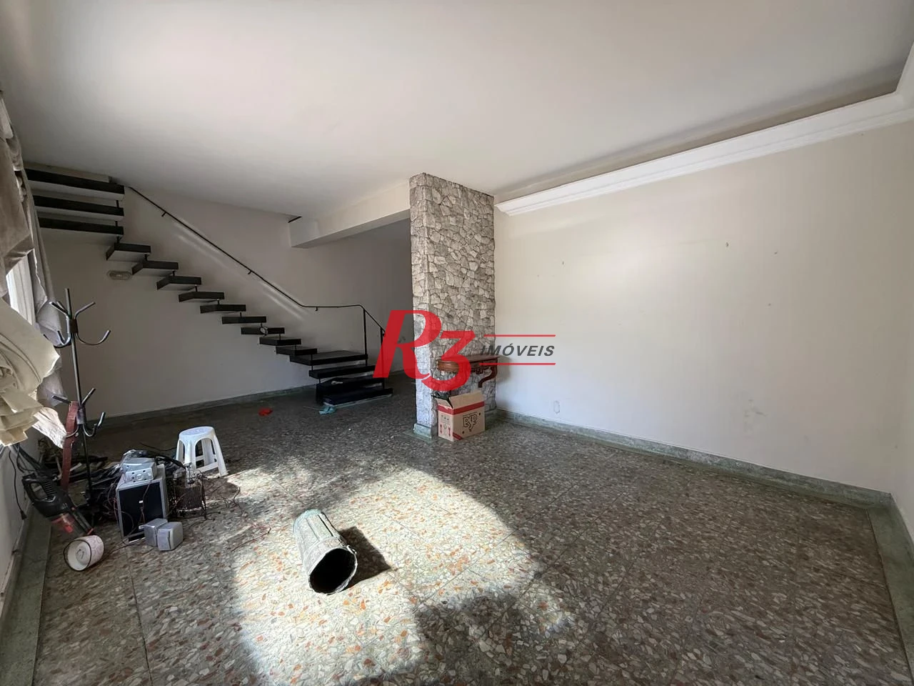 Sobrado com 3 dormitórios para alugar, 164 m² por R$ 8.000,00/mês - Embaré - Santos/SP