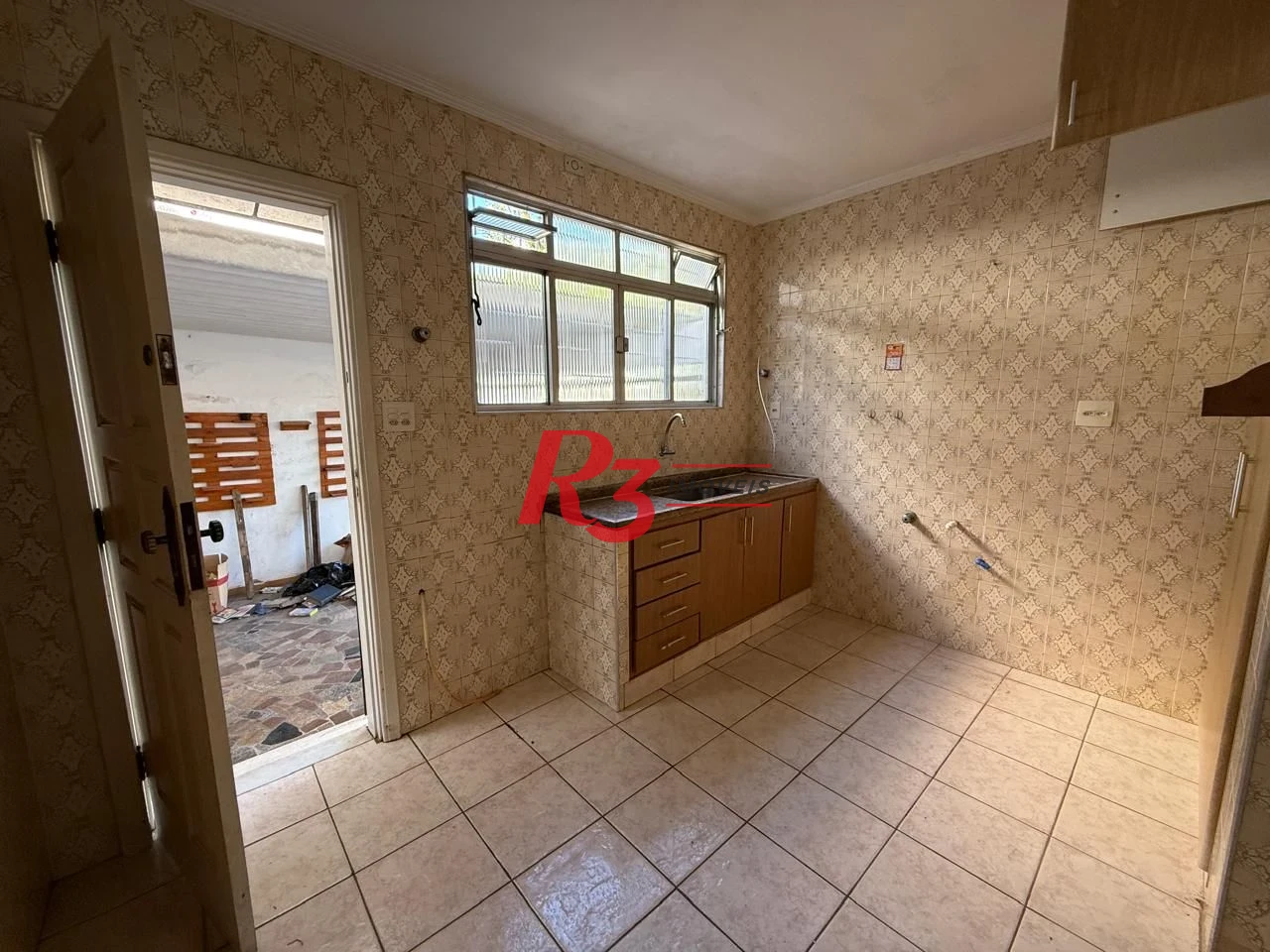 Sobrado com 3 dormitórios para alugar, 164 m² por R$ 8.000,00/mês - Embaré - Santos/SP