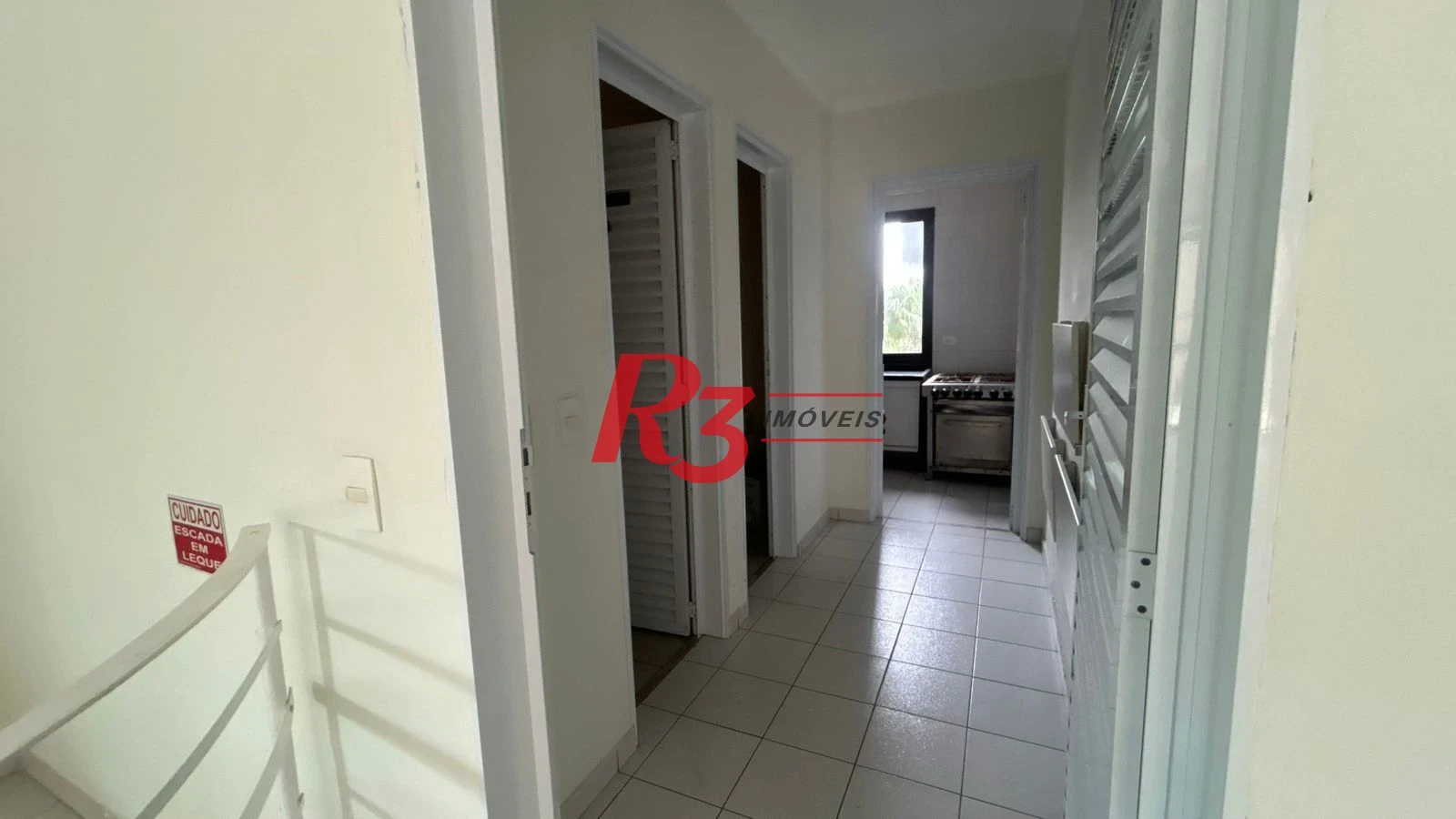 Cobertura com 3 dormitórios à venda, 172 m² por R$ 1.890.000,00 - Pompéia - Santos/SP