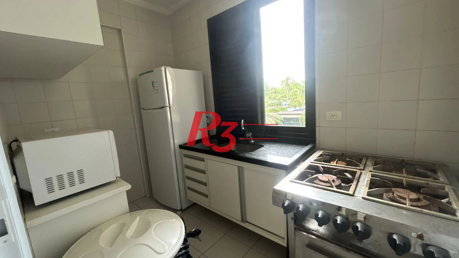 Cobertura com 3 dormitórios à venda, 172 m² por R$ 1.890.000,00 - Pompéia - Santos/SP