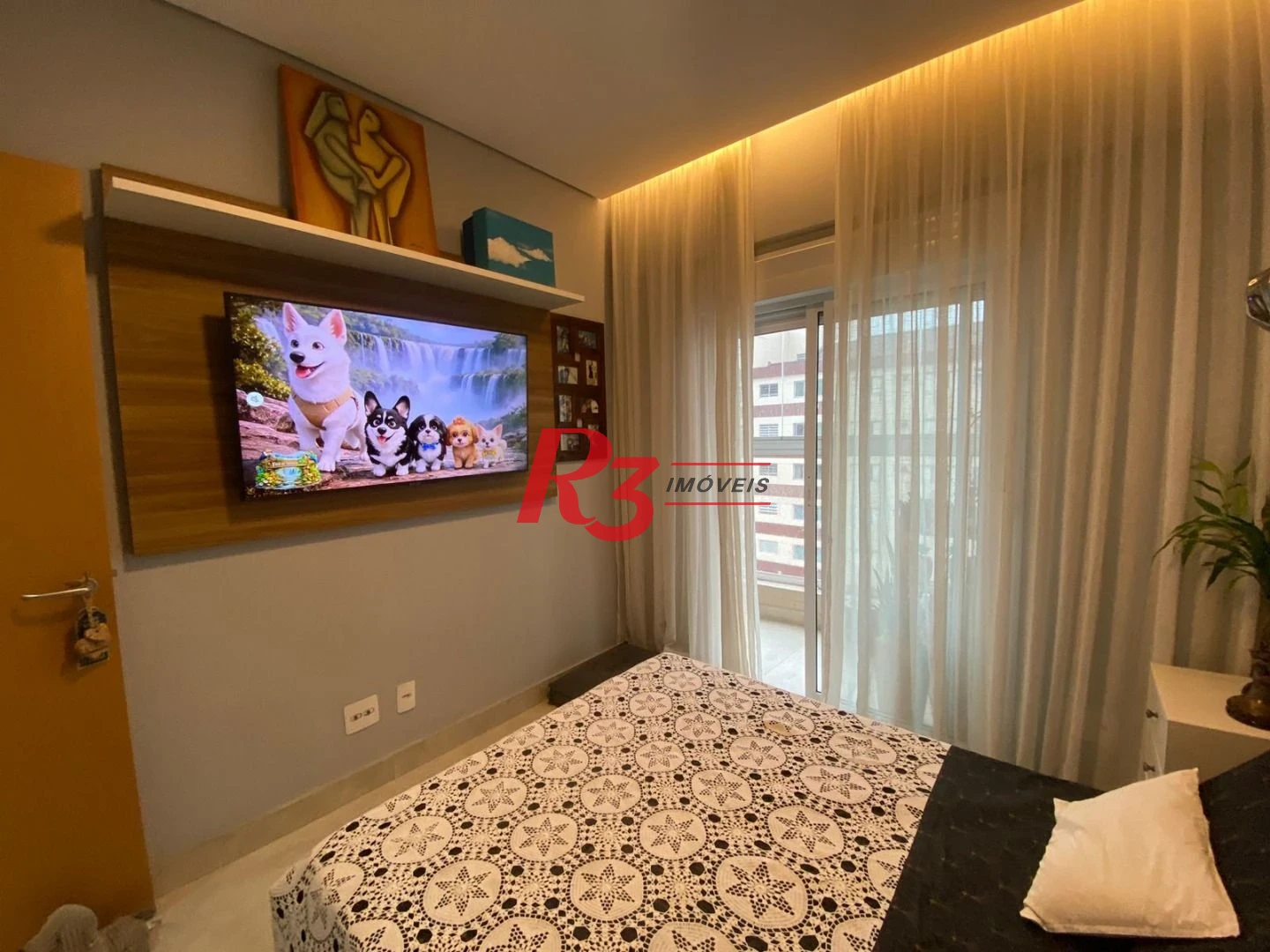 Apartamento com 2 dormitórios à venda, 66 m² por R$ 910.000,00 - Campo Grande - Santos/SP