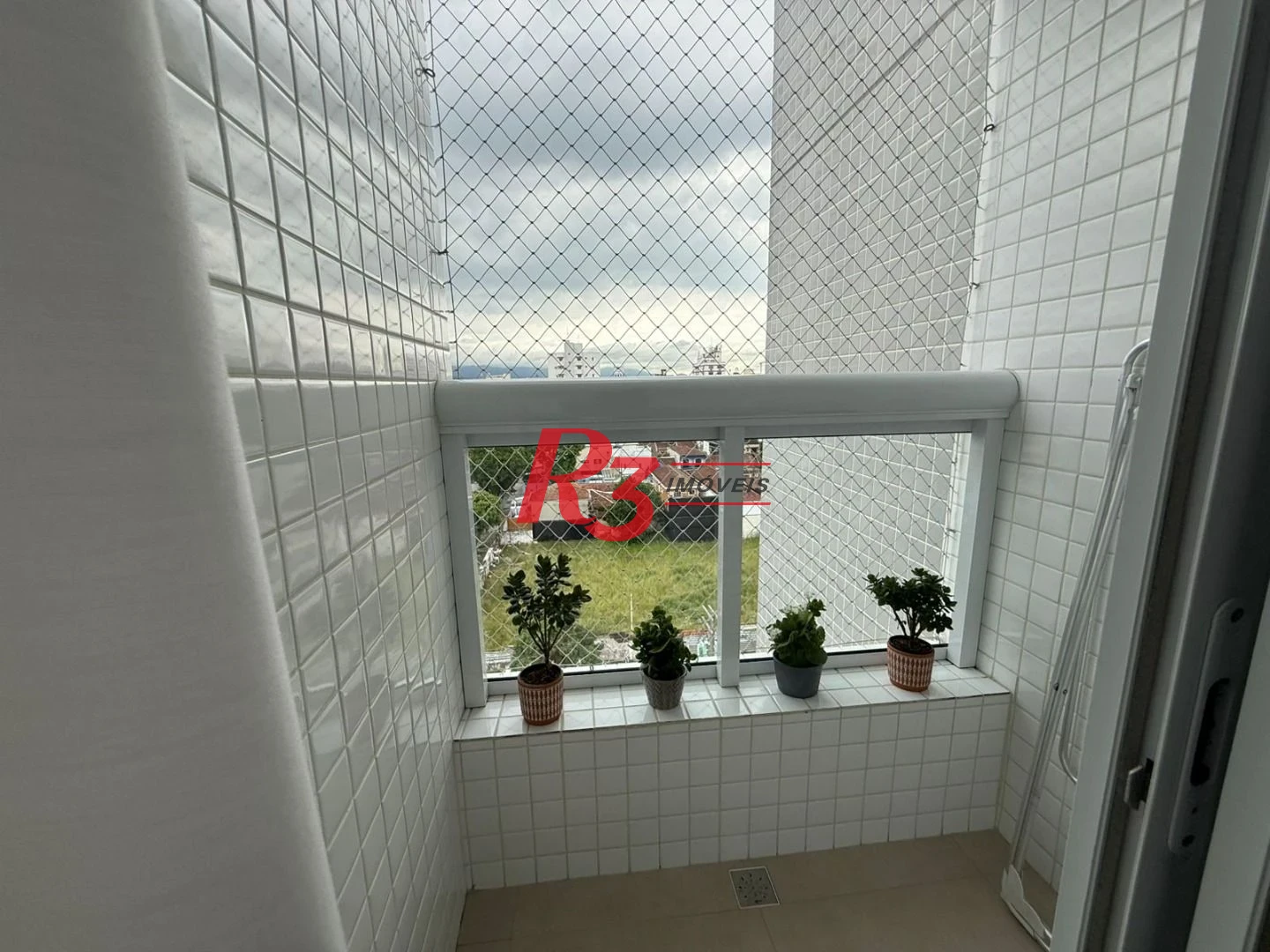 Apartamento com 3 dormitórios à venda, 125 m² por R$ 1.950.000,00 - Embaré - Santos/SP