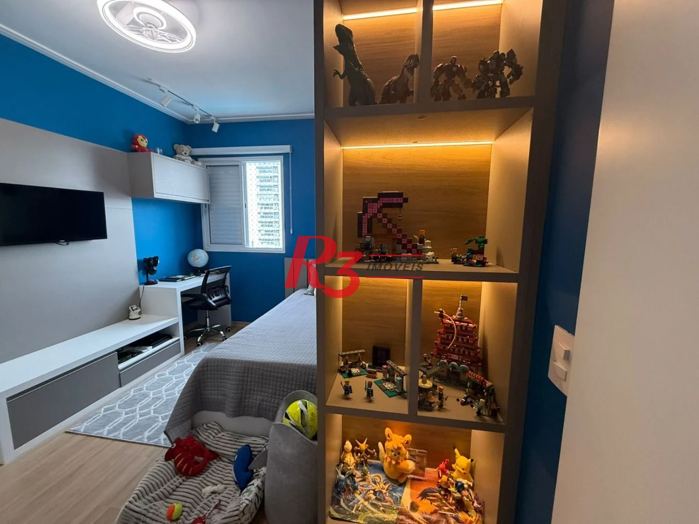 Apartamento com 3 dormitórios à venda, 125 m² por R$ 1.950.000,00 - Embaré - Santos/SP