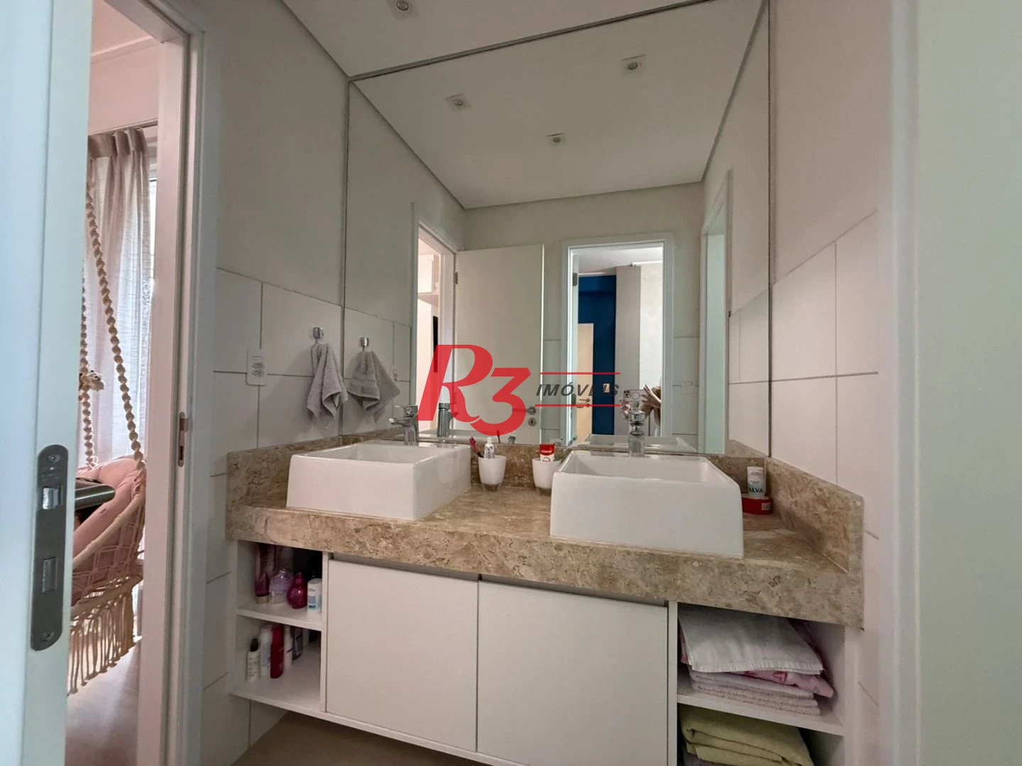 Apartamento com 3 dormitórios à venda, 125 m² por R$ 1.950.000,00 - Embaré - Santos/SP