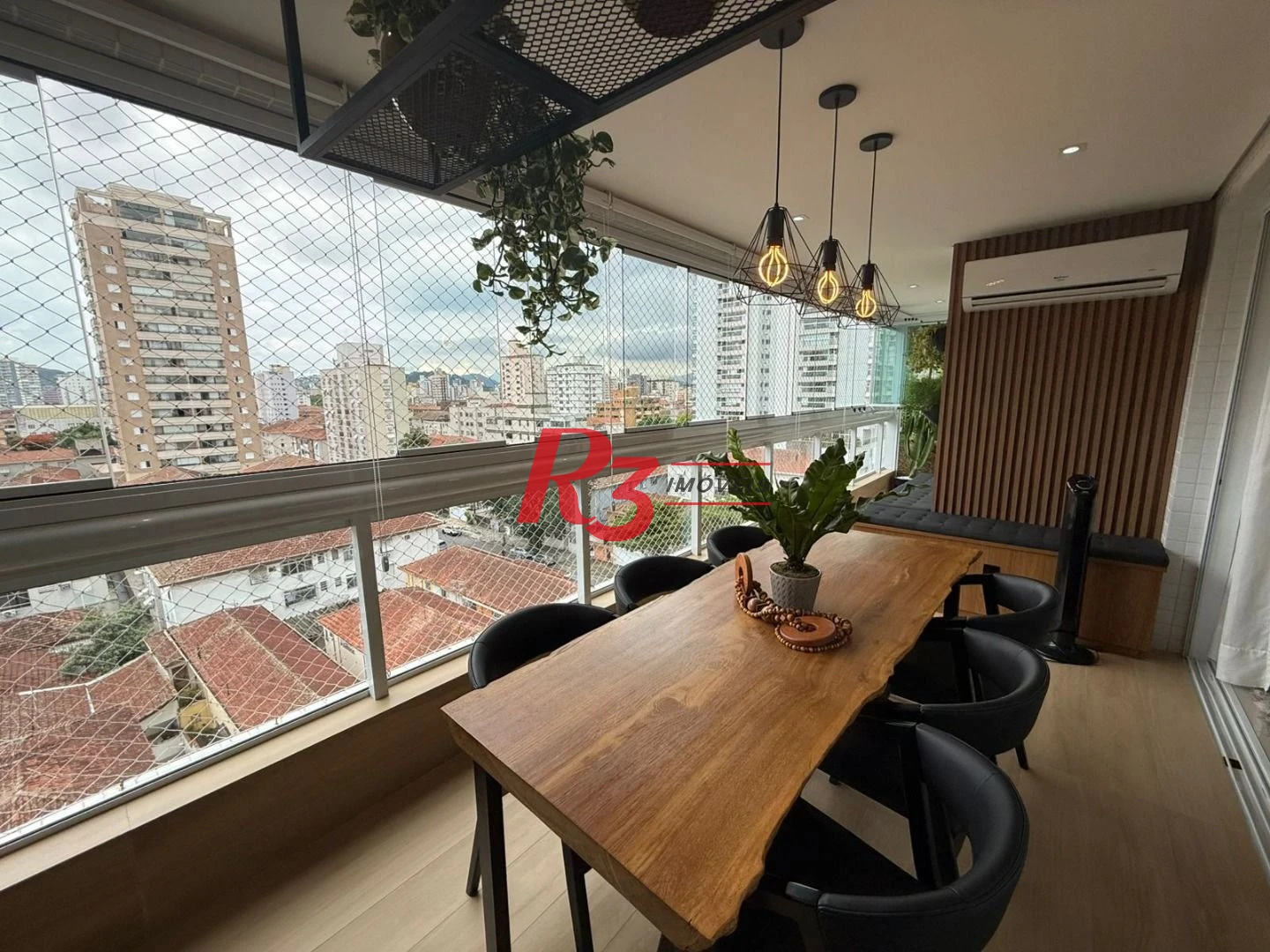Apartamento com 3 dormitórios à venda, 125 m² por R$ 1.950.000,00 - Embaré - Santos/SP
