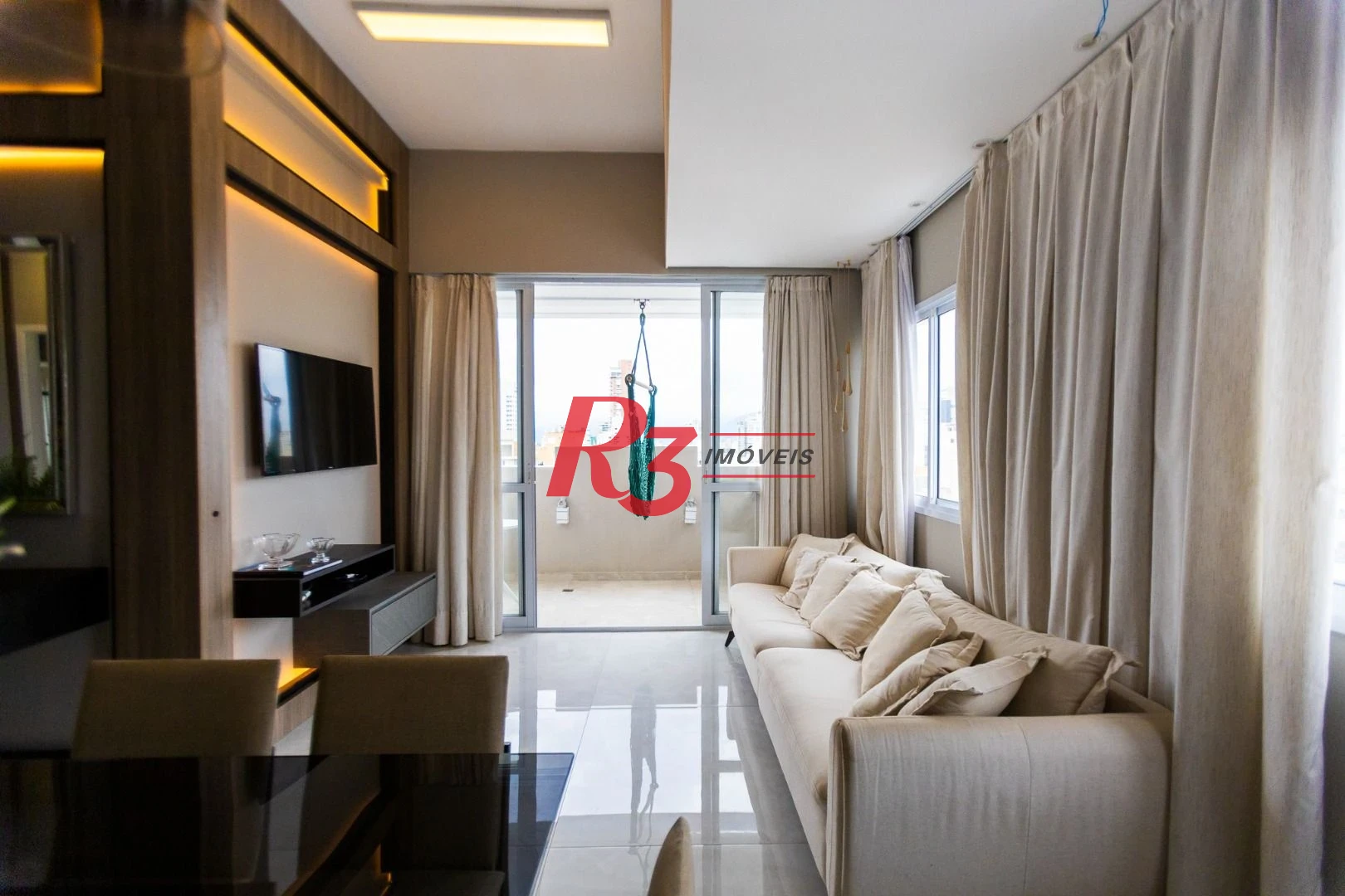 Apartamento com 3 dormitórios para alugar, 104 m² por R$ 10.000,00/mês - Gonzaga - Santos/SP