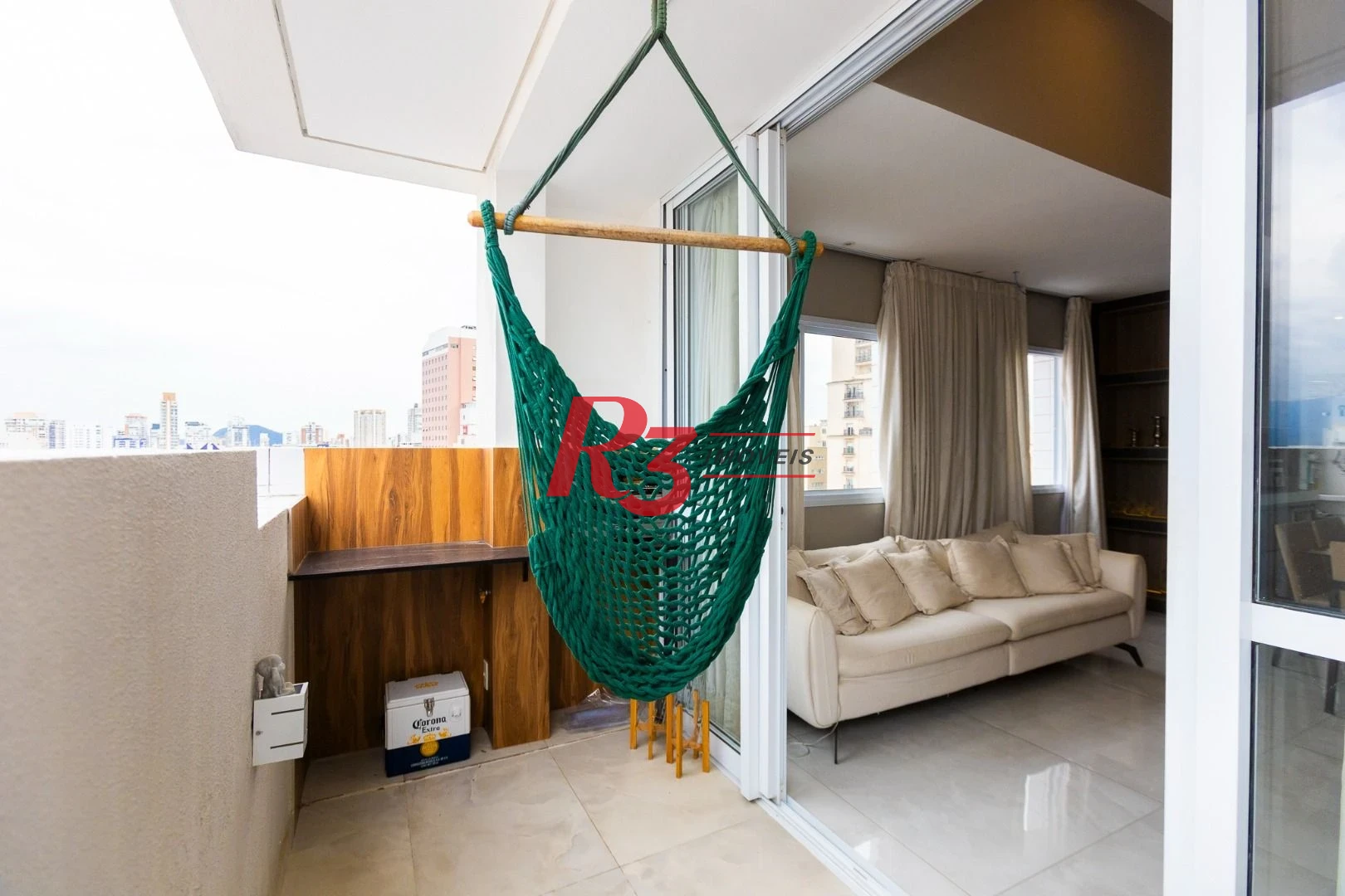 Apartamento com 3 dormitórios para alugar, 104 m² por R$ 10.000,00/mês - Gonzaga - Santos/SP
