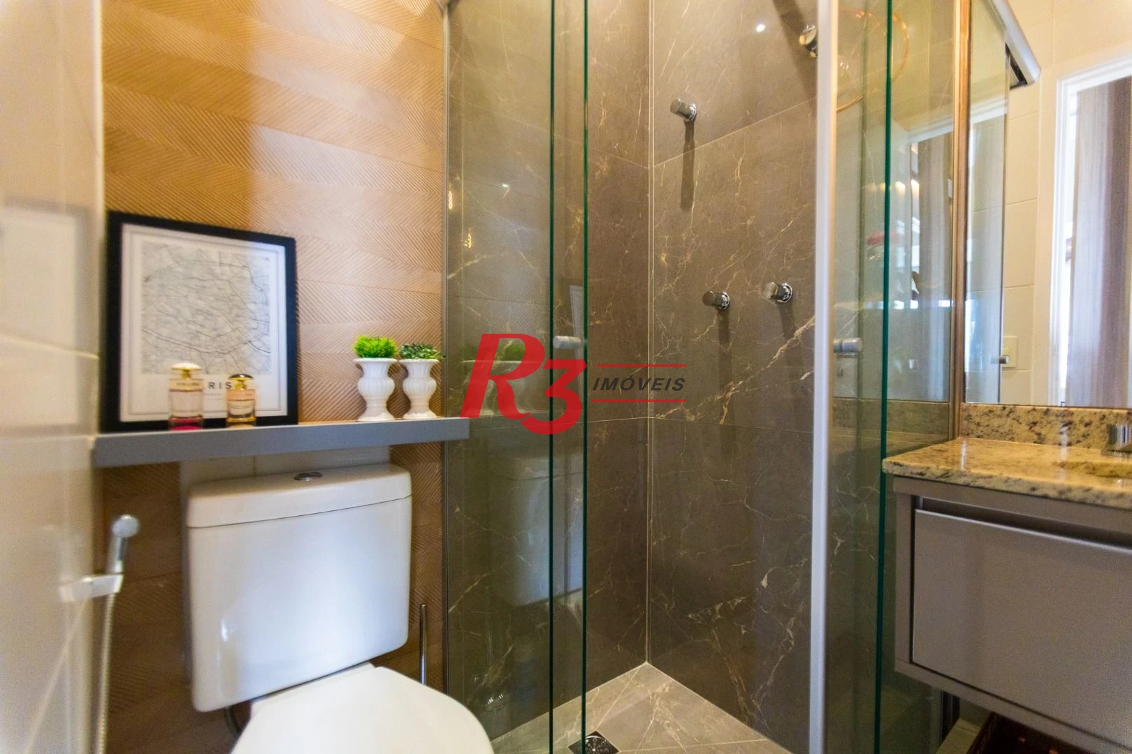 Apartamento com 3 dormitórios para alugar, 104 m² por R$ 10.000,00/mês - Gonzaga - Santos/SP
