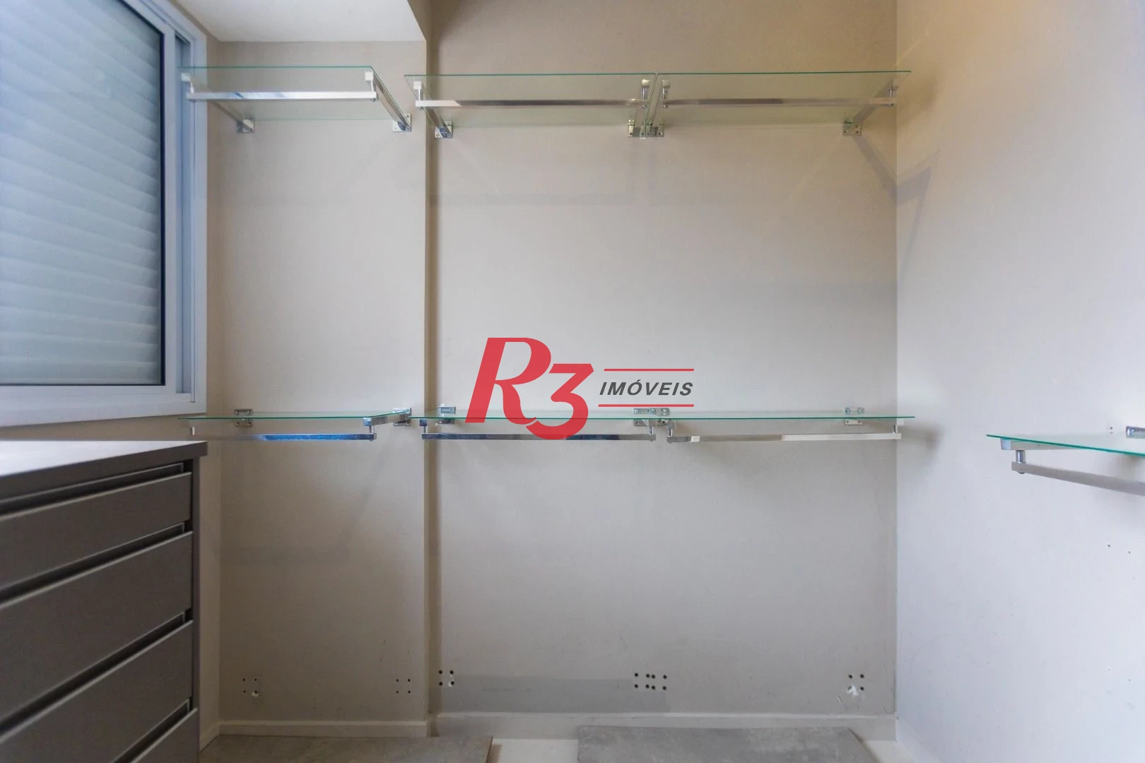 Apartamento com 3 dormitórios para alugar, 104 m² por R$ 10.000,00/mês - Gonzaga - Santos/SP