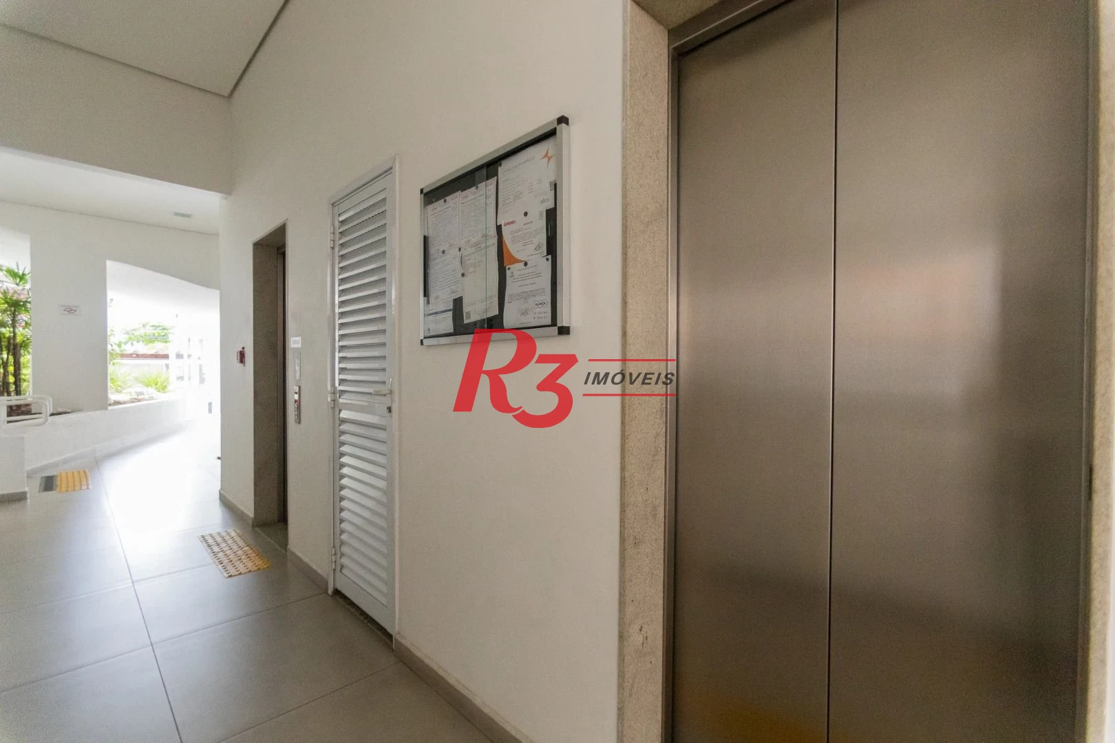 Apartamento com 3 dormitórios para alugar, 104 m² por R$ 10.000,00/mês - Gonzaga - Santos/SP
