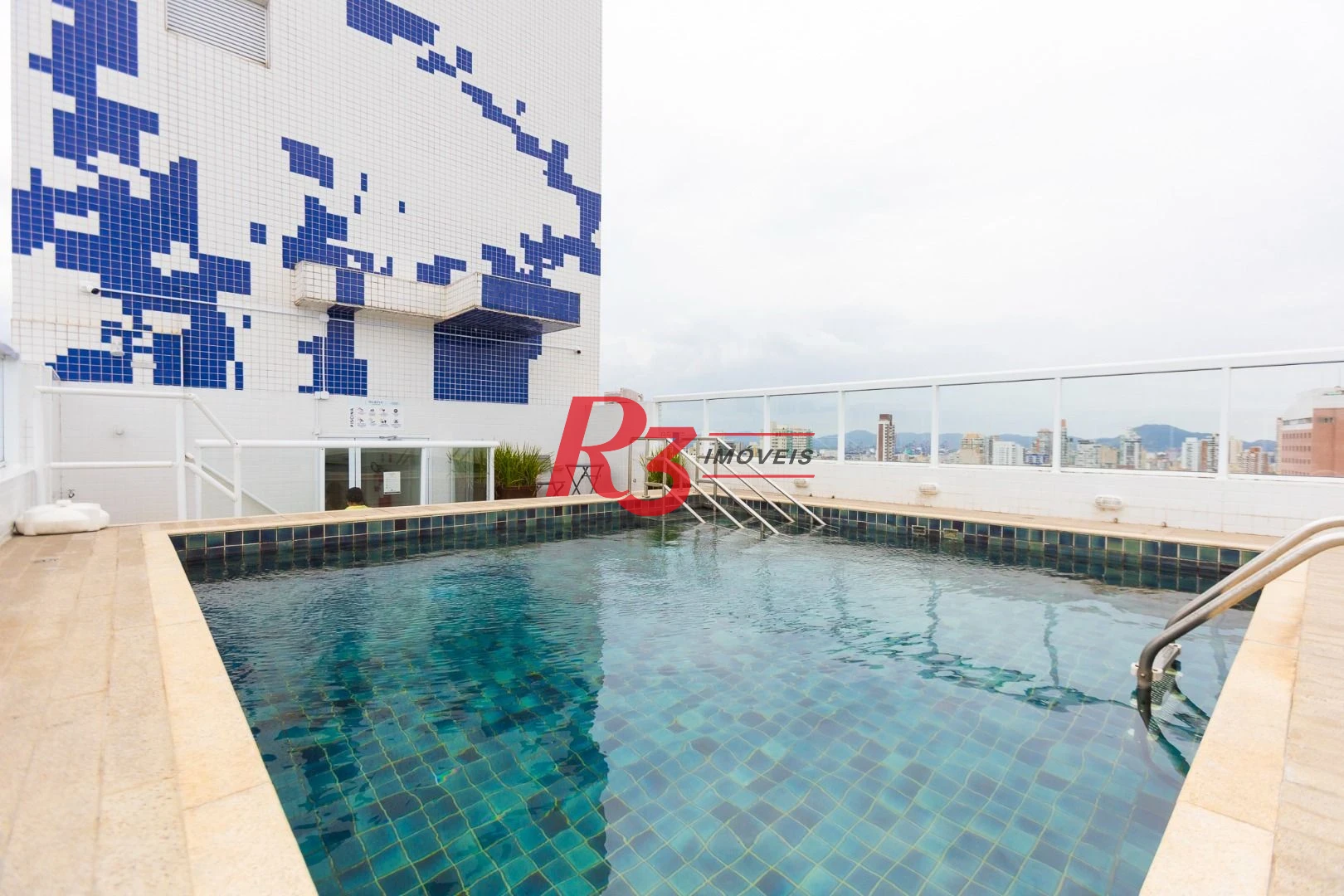 Apartamento com 3 dormitórios para alugar, 104 m² por R$ 10.000,00/mês - Gonzaga - Santos/SP