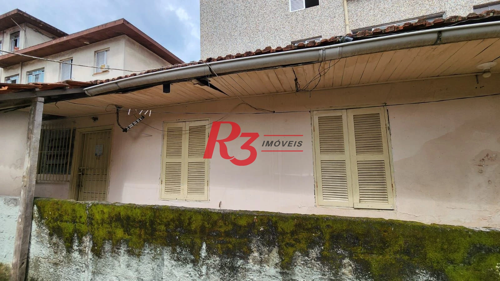 Casa com 3 dormitórios à venda, 100 m² por R$ 500.000,00 - Jabaquara - Santos/SP