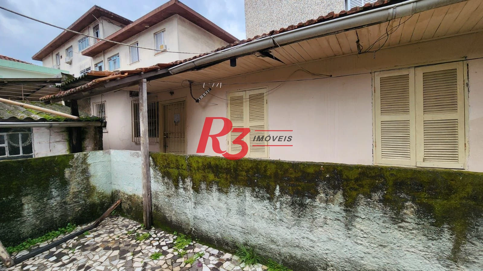 Casa com 3 dormitórios à venda, 100 m² por R$ 500.000,00 - Jabaquara - Santos/SP