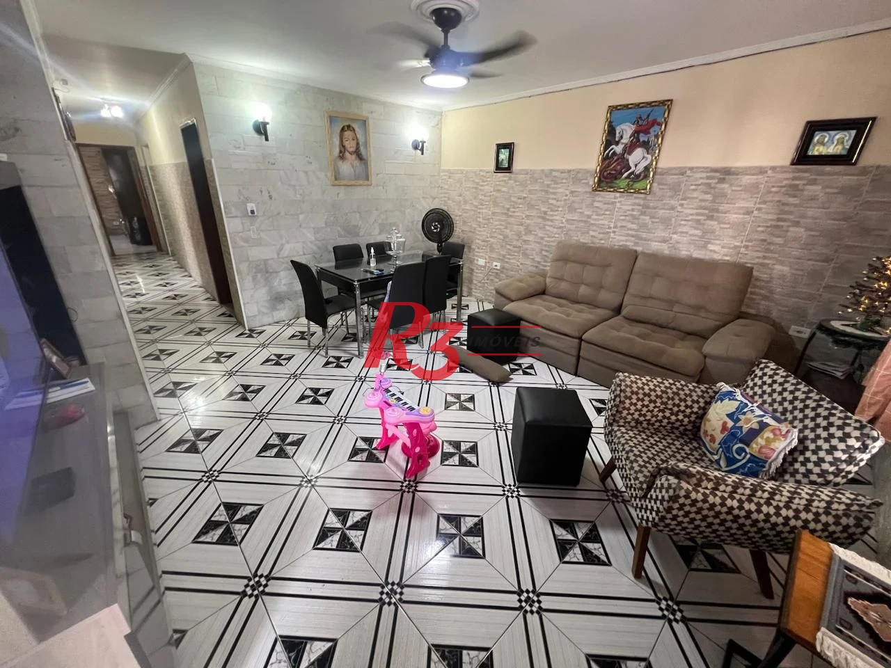 Casa com 3 dormitórios à venda, 199 m² por R$ 540.000,00 - Rádio Club - Santos/SP