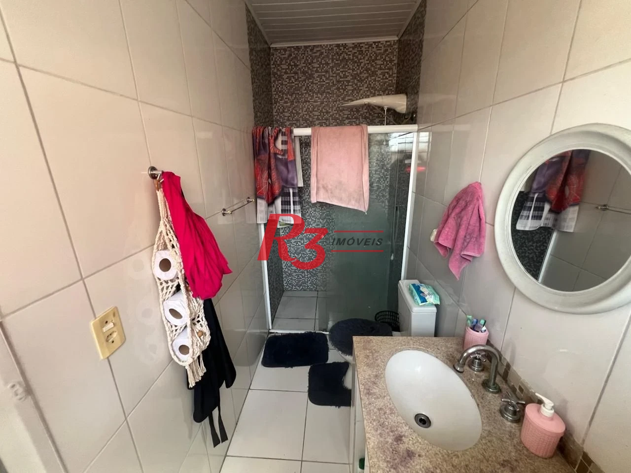 Casa com 3 dormitórios à venda, 199 m² por R$ 540.000,00 - Rádio Club - Santos/SP