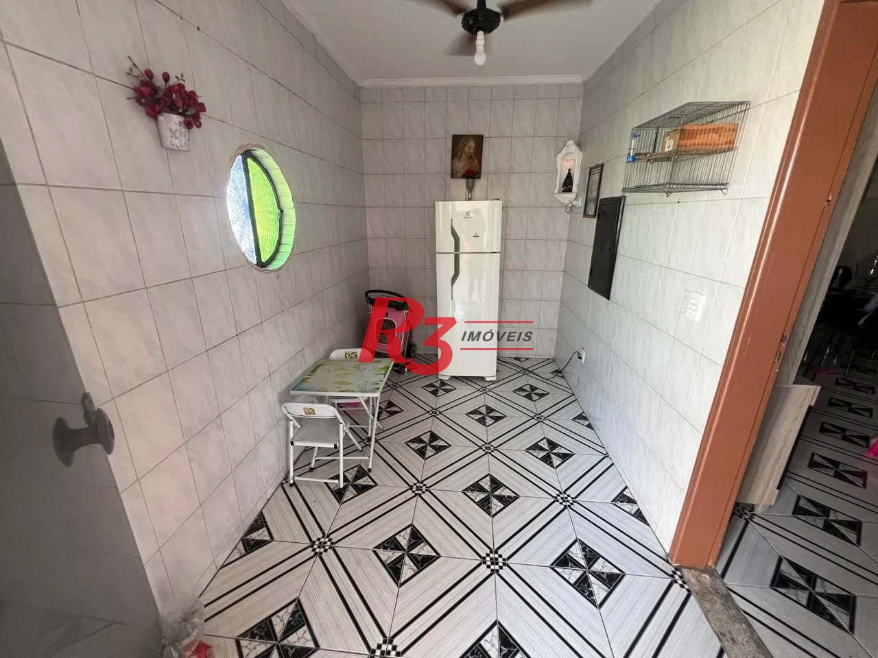 Casa com 3 dormitórios à venda, 199 m² por R$ 540.000,00 - Rádio Club - Santos/SP