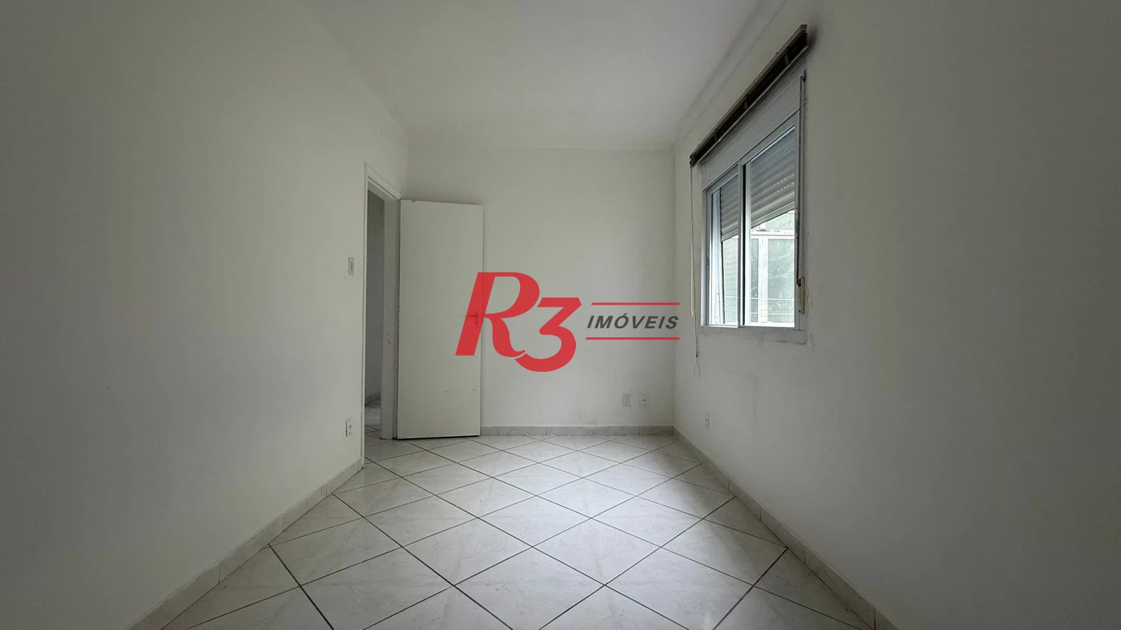 Apartamento com 3 dormitórios para alugar, 110 m² por R$ 3.500,00/mês - Gonzaga - Santos/SP