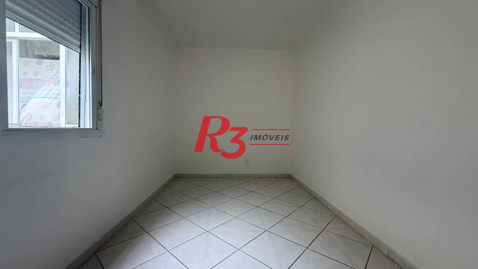Apartamento com 3 dormitórios para alugar, 110 m² por R$ 3.500,00/mês - Gonzaga - Santos/SP