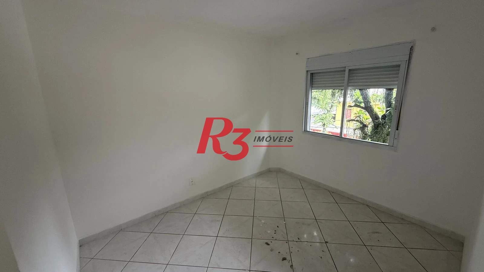 Apartamento com 3 dormitórios para alugar, 110 m² por R$ 3.500,00/mês - Gonzaga - Santos/SP