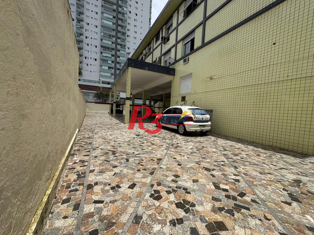 Apartamento com 3 dormitórios para alugar, 110 m² por R$ 3.500,00/mês - Gonzaga - Santos/SP