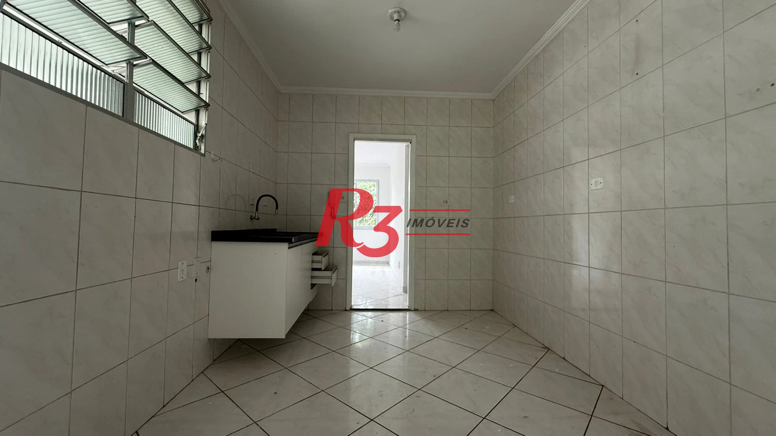 Apartamento com 3 dormitórios para alugar, 110 m² por R$ 3.500,00/mês - Gonzaga - Santos/SP