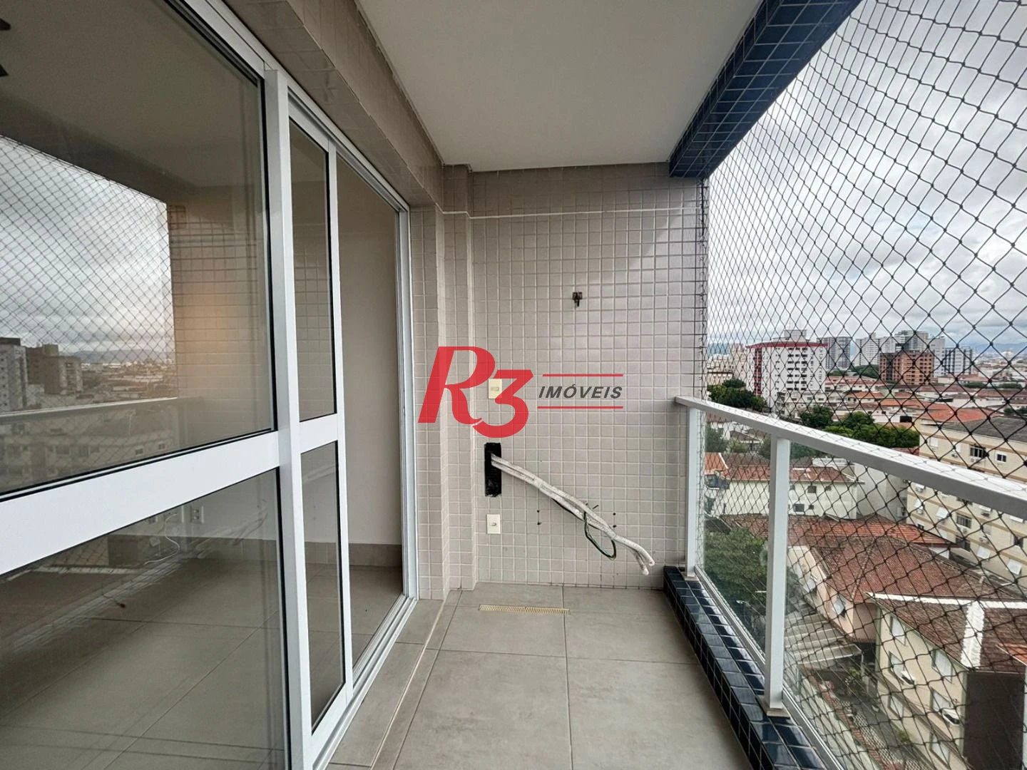 Apartamento com 1 dormitório para alugar, 53 m² - Embaré - Santos/SP