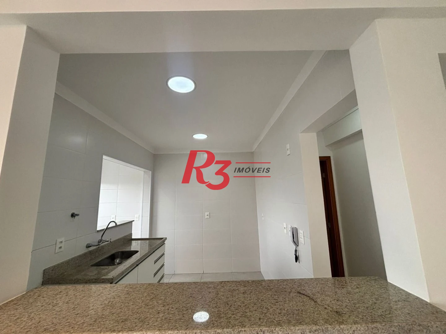 Apartamento com 1 dormitório para alugar, 53 m² - Embaré - Santos/SP