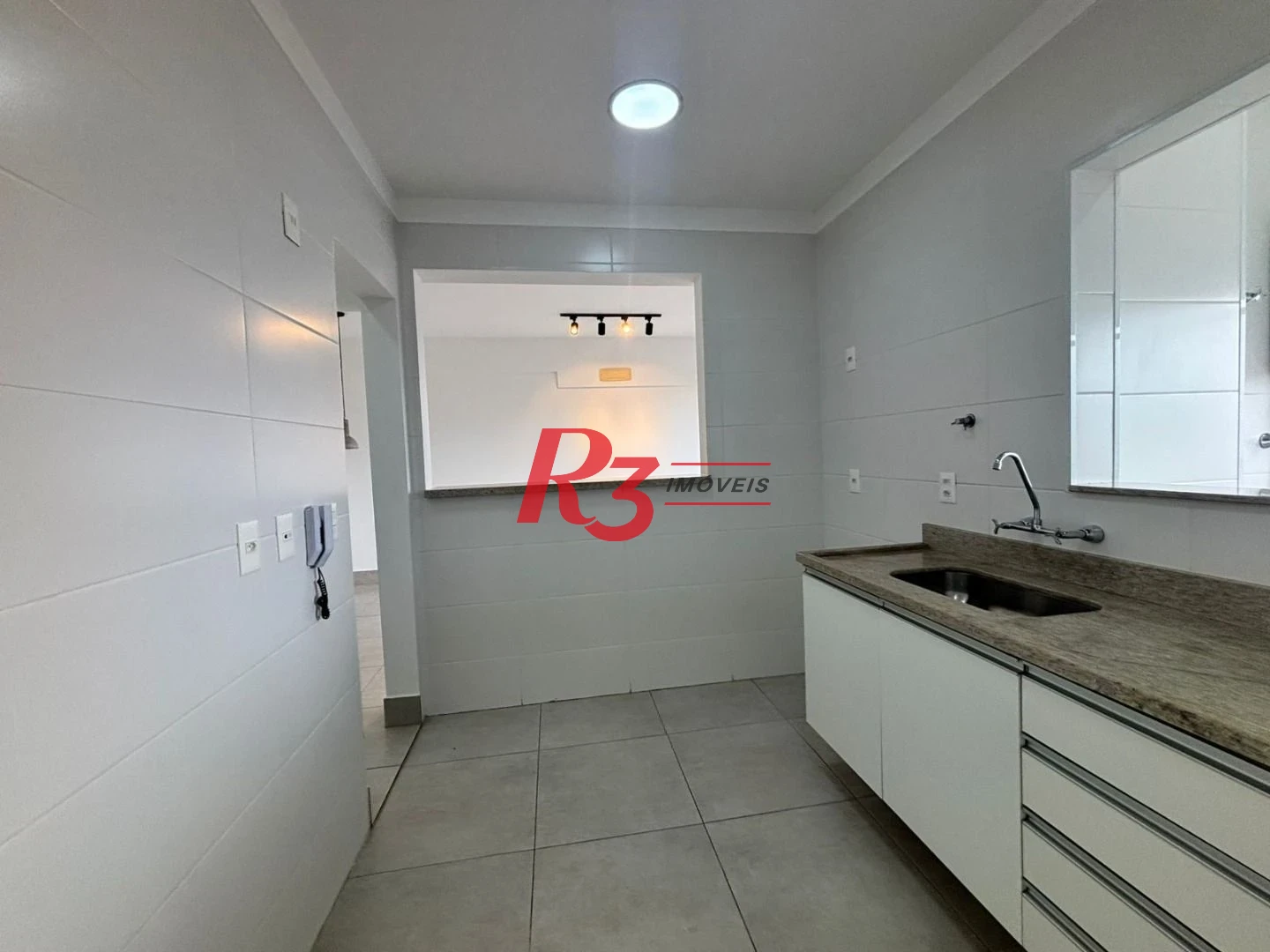 Apartamento com 1 dormitório para alugar, 53 m² - Embaré - Santos/SP