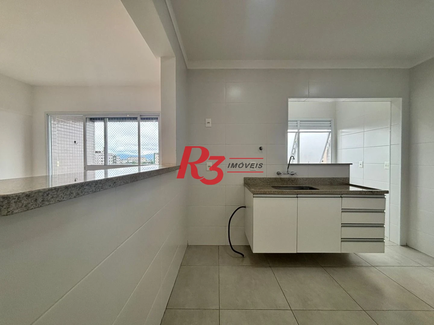 Apartamento com 1 dormitório para alugar, 53 m² - Embaré - Santos/SP