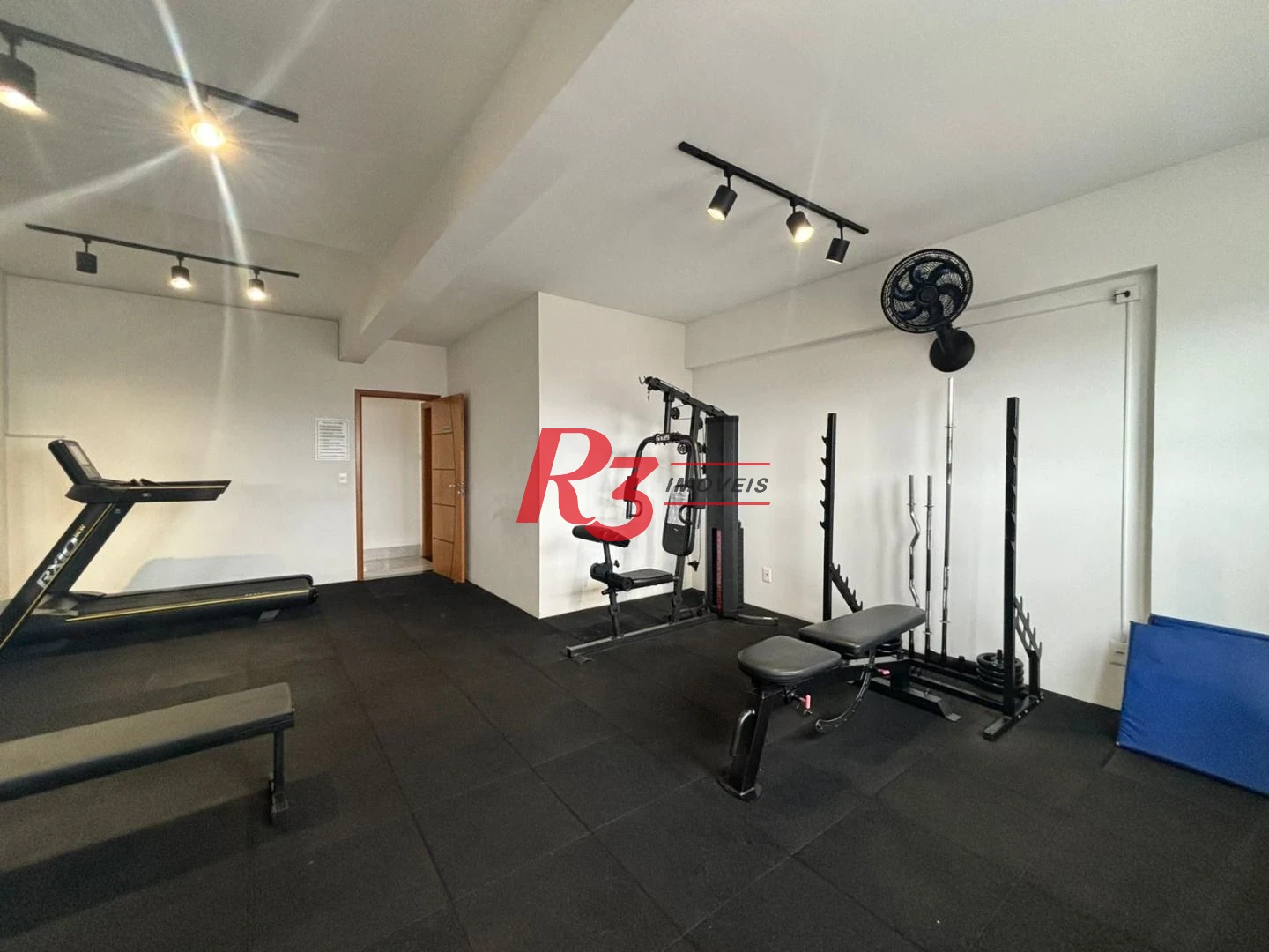 Apartamento com 1 dormitório para alugar, 53 m² - Embaré - Santos/SP