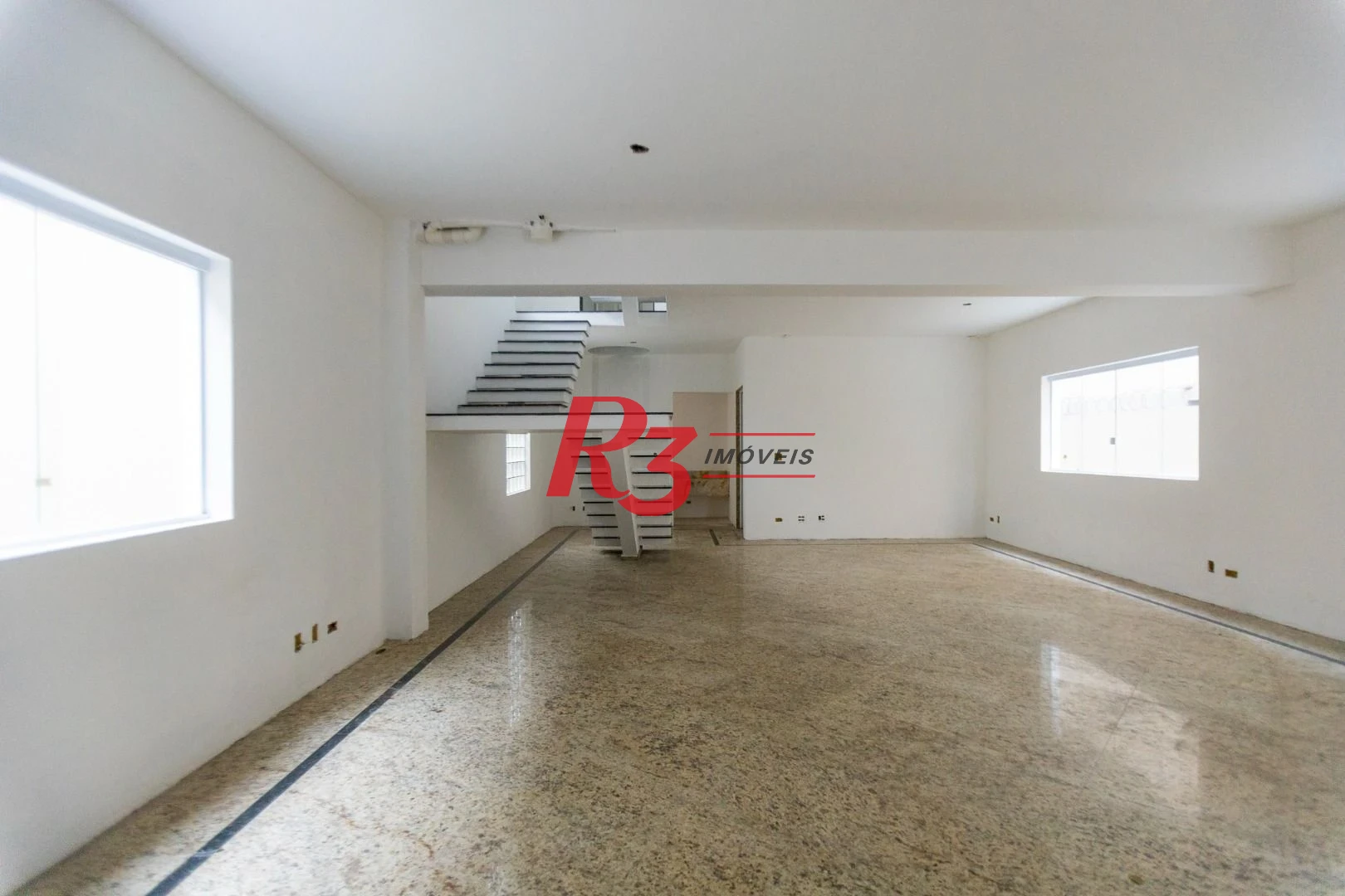 Sobrado para alugar, 467 m² por R$ 36.000,00/mês - Ponta da Praia - Santos/SP