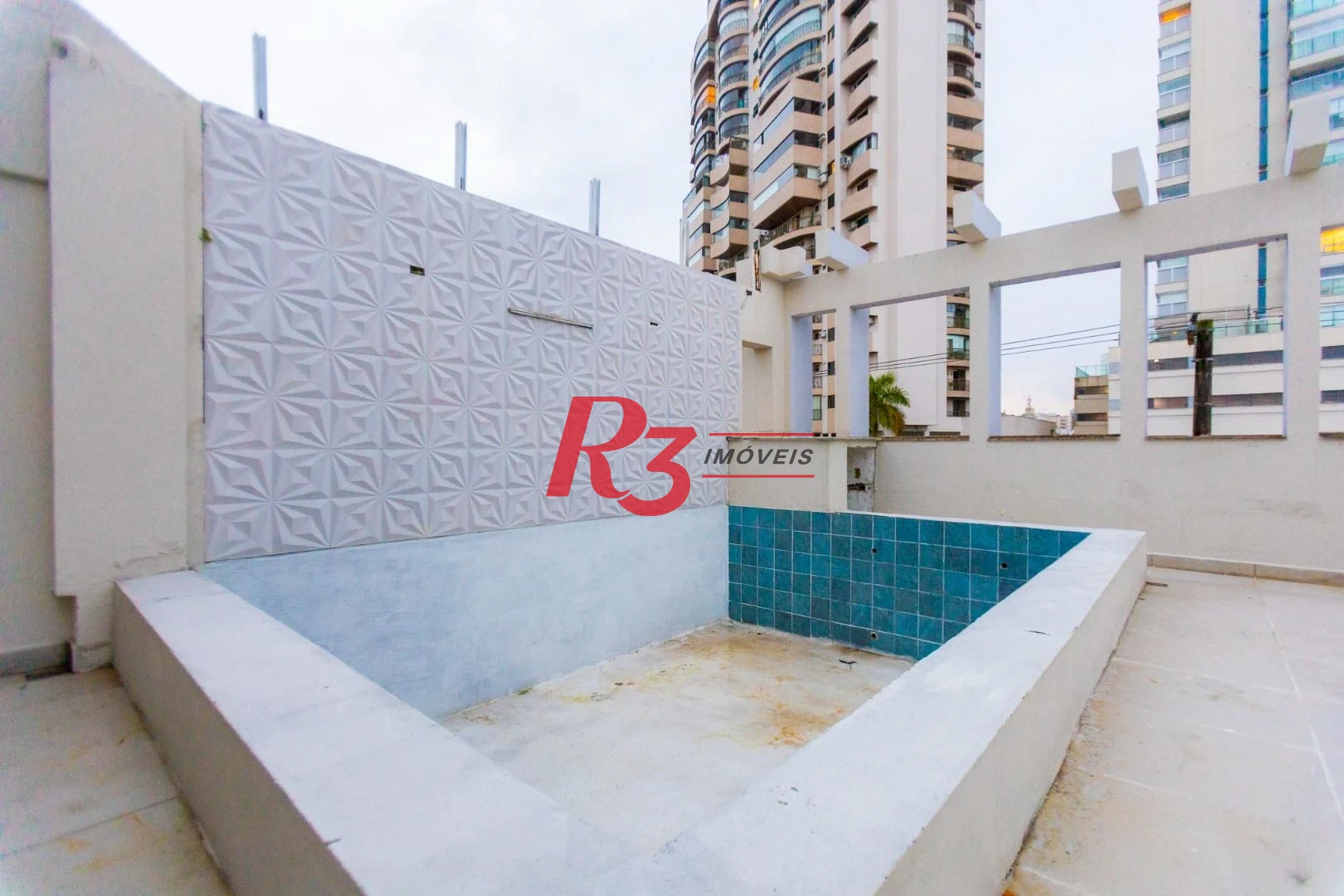 Sobrado para alugar, 467 m² por R$ 36.000,00/mês - Ponta da Praia - Santos/SP