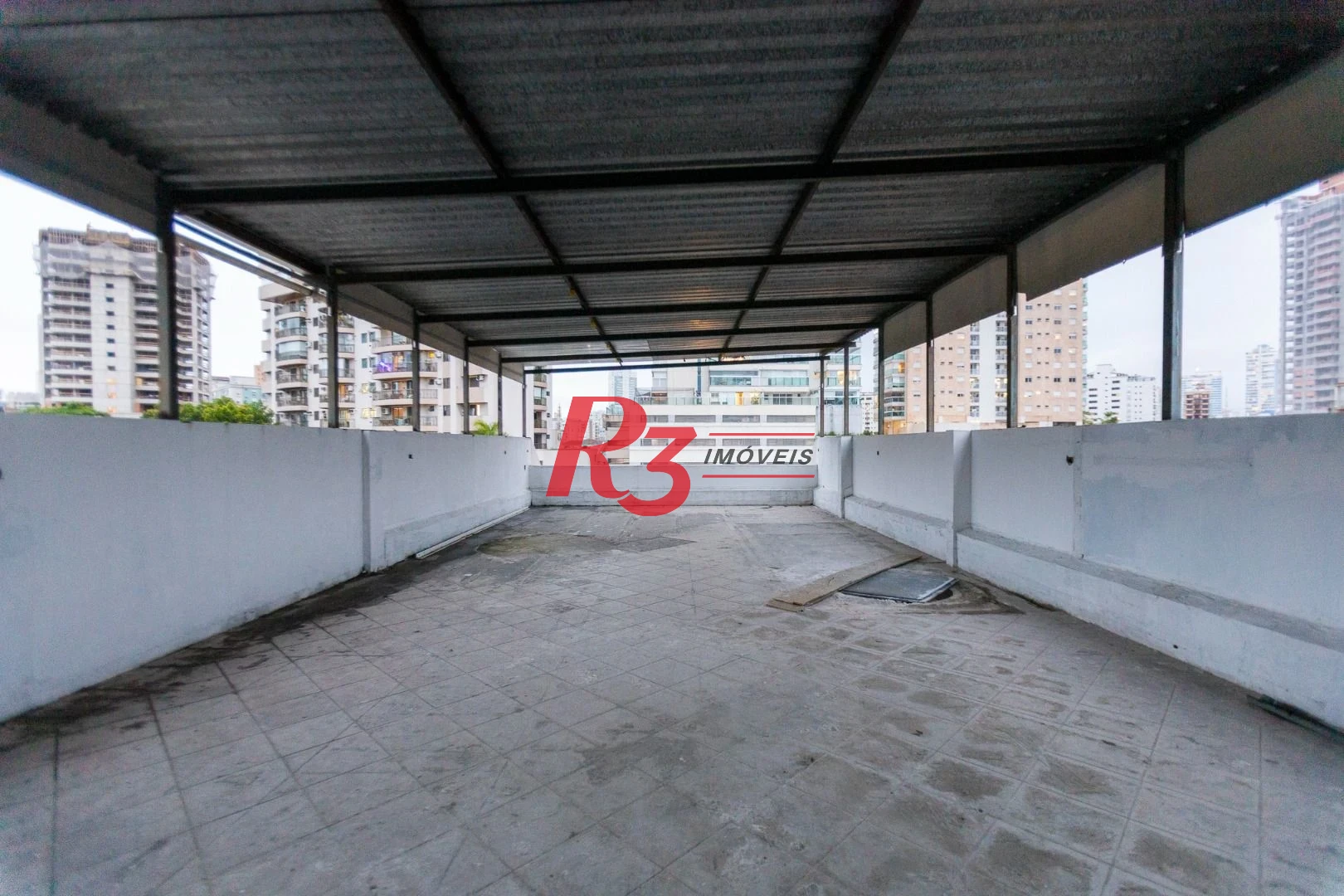Sobrado para alugar, 467 m² por R$ 36.000,00/mês - Ponta da Praia - Santos/SP